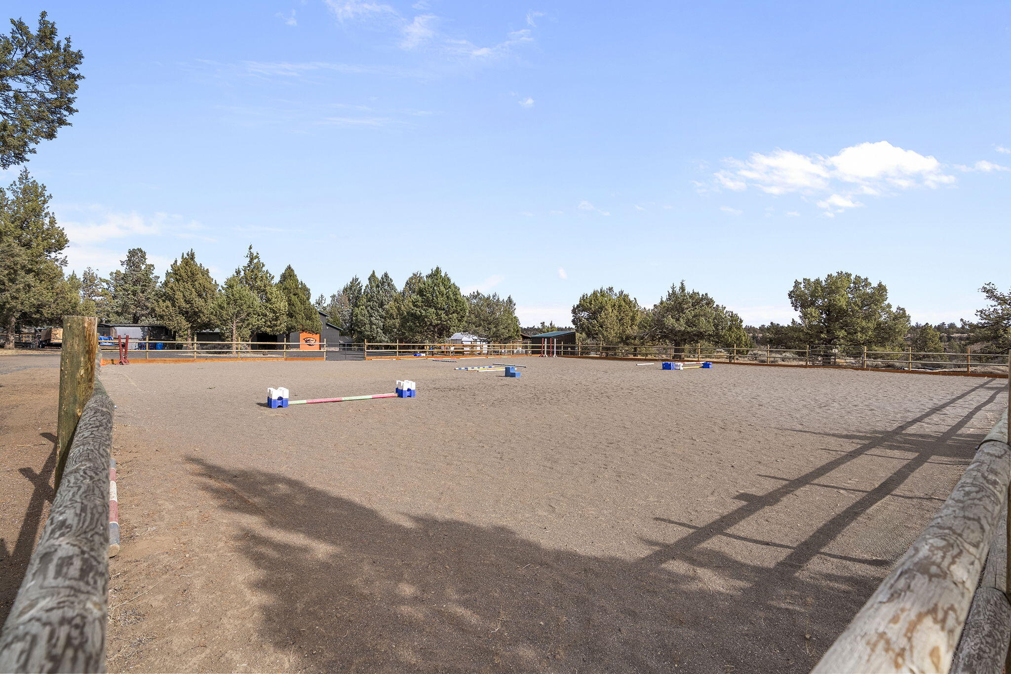 18495 Crawford Trail