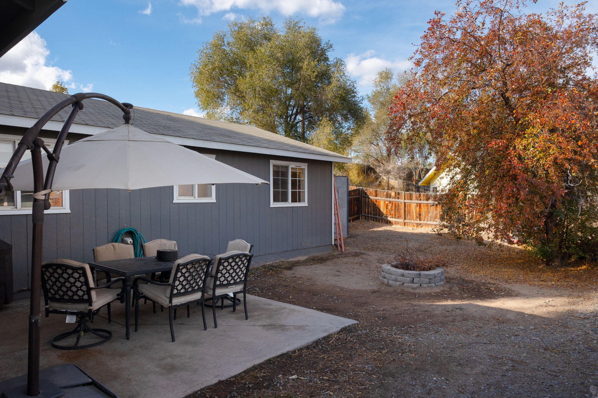 2651 SW Glacier Avenue