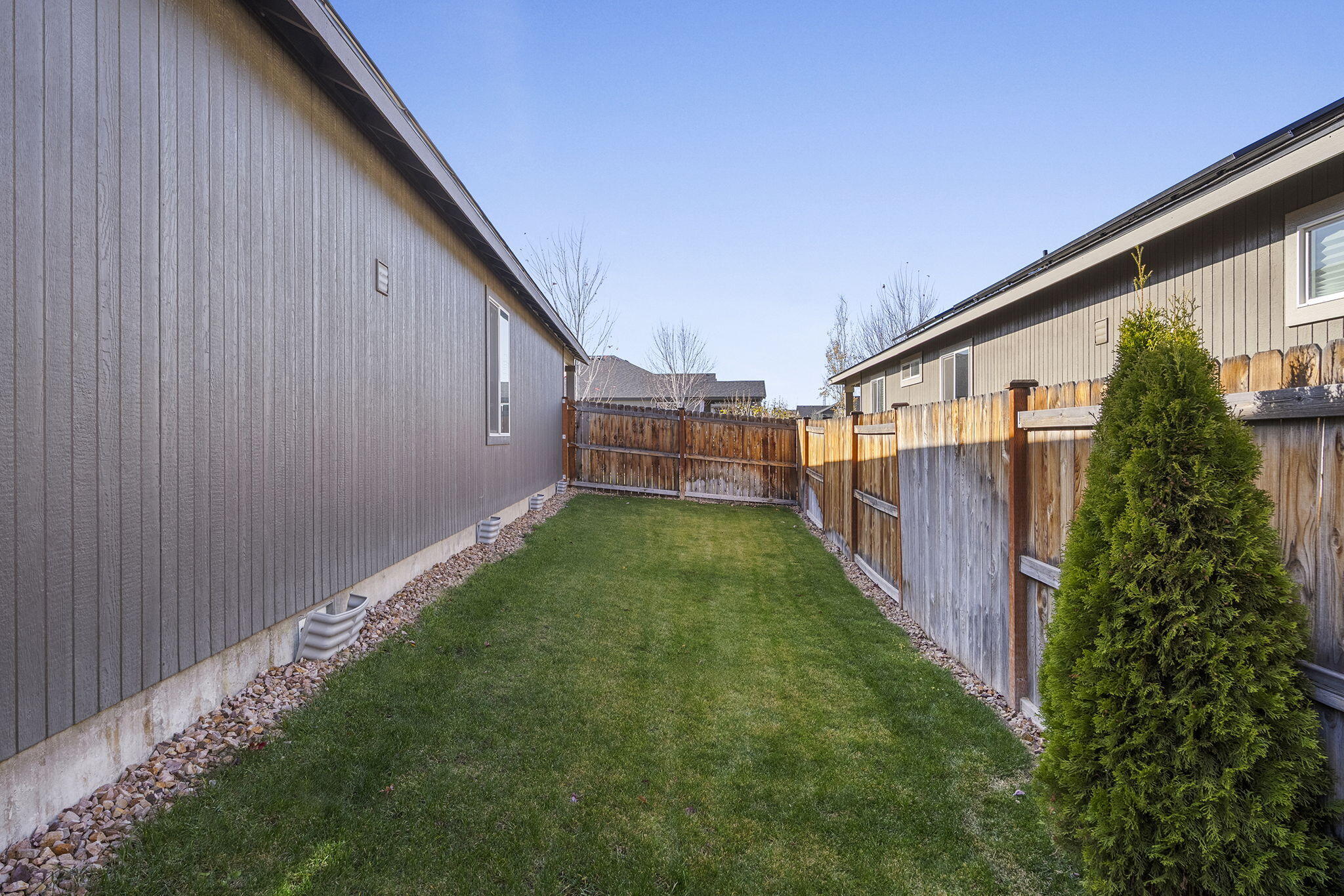 1814 SW 36th Way