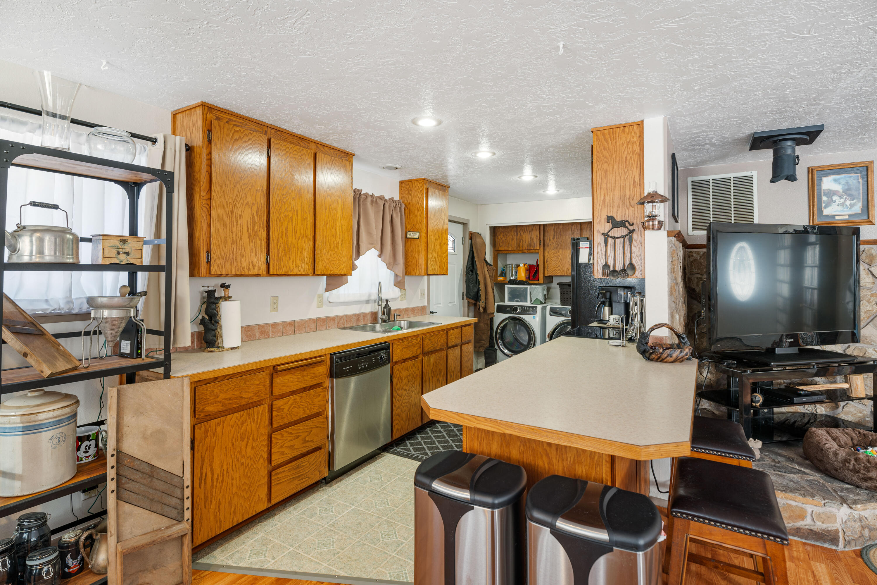 53465 Kokanee Lane