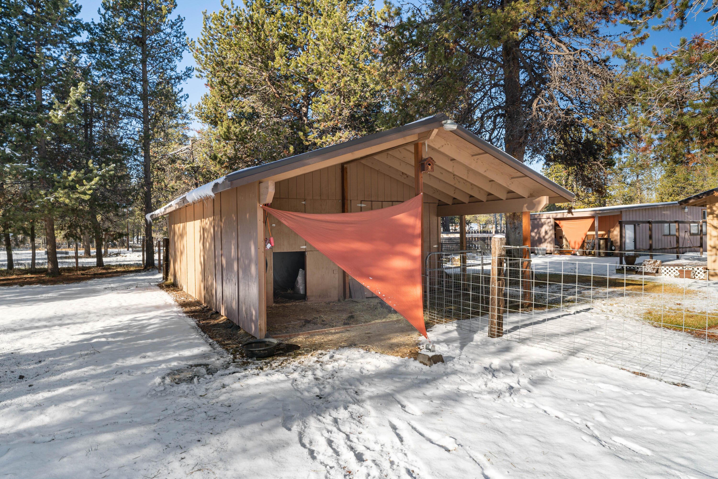 53465 Kokanee Lane
