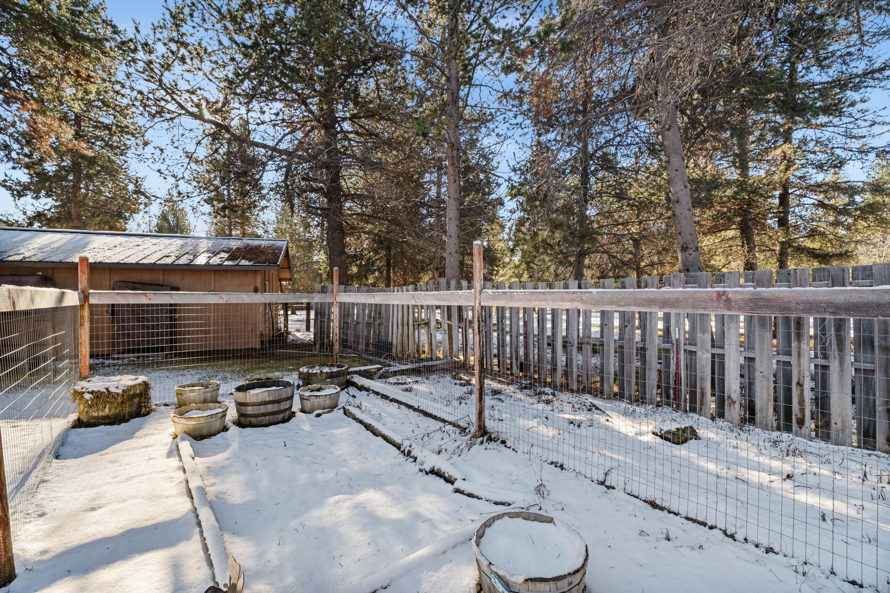 53465 Kokanee Lane
