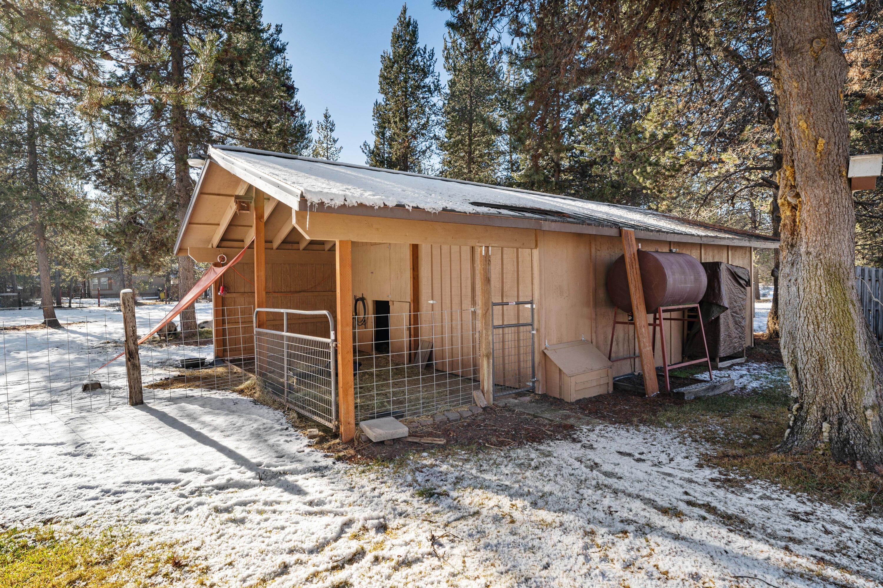 53465 Kokanee Lane