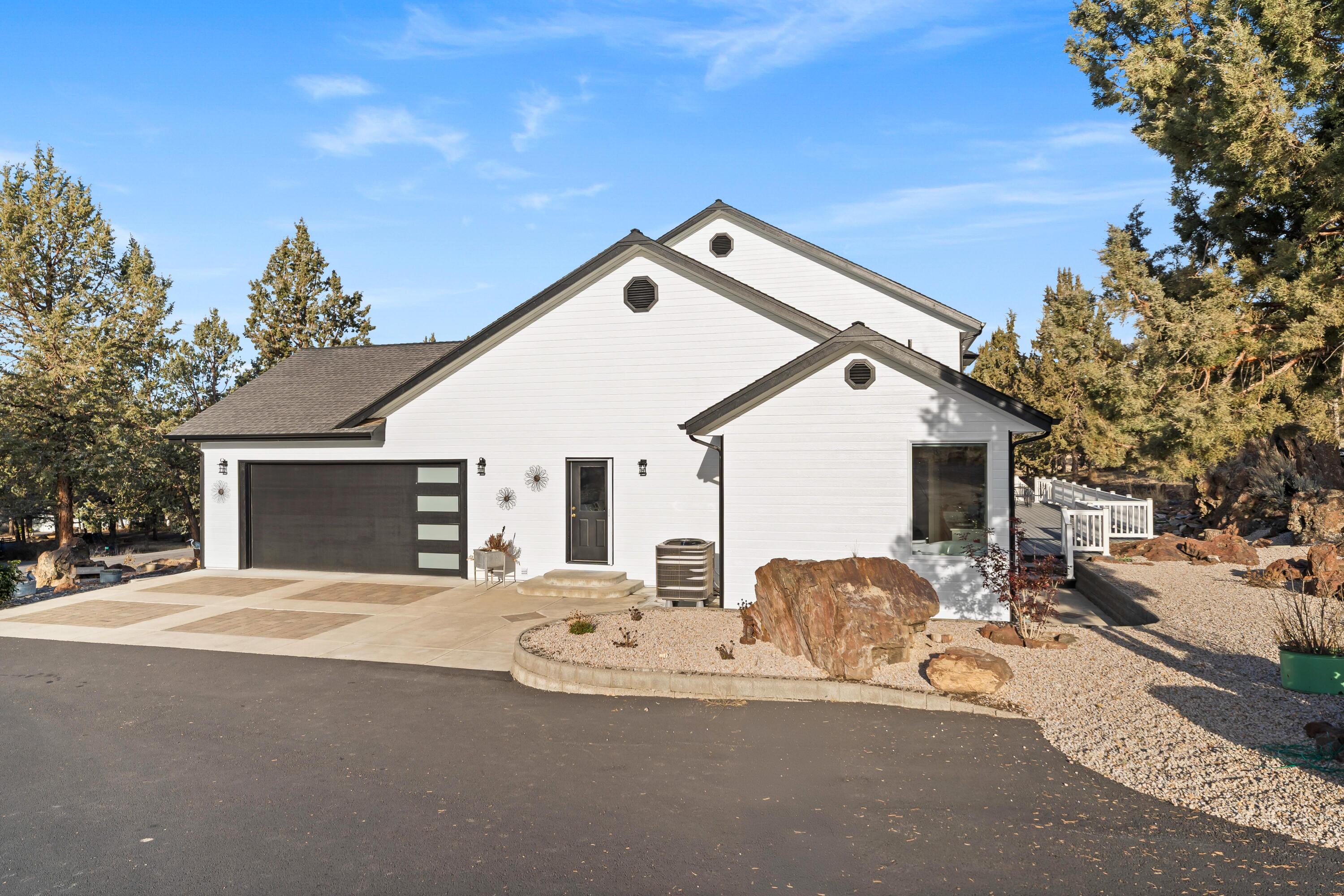750 NE Wyoming Drive