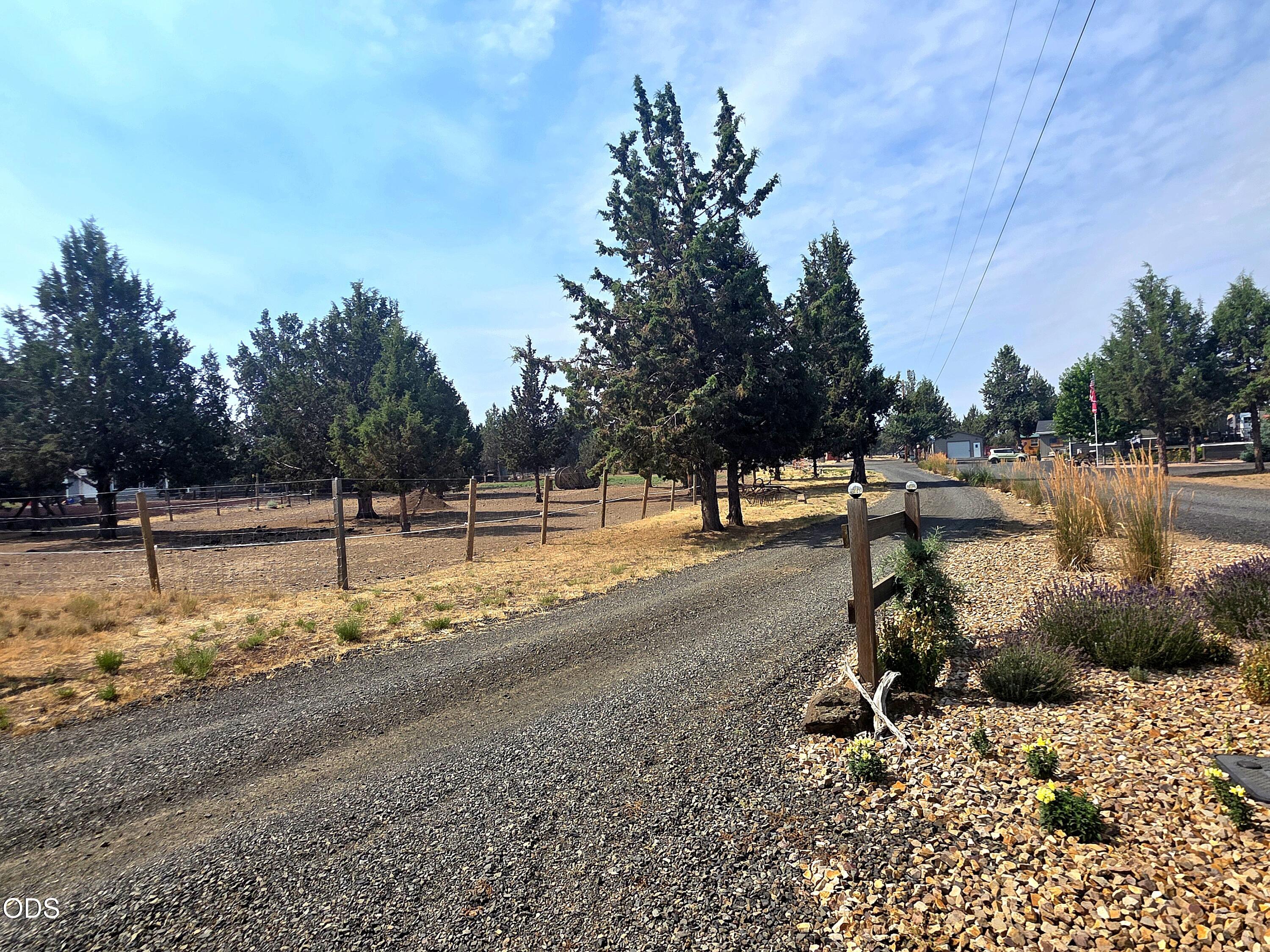 12916 SW Wheat Grass Road