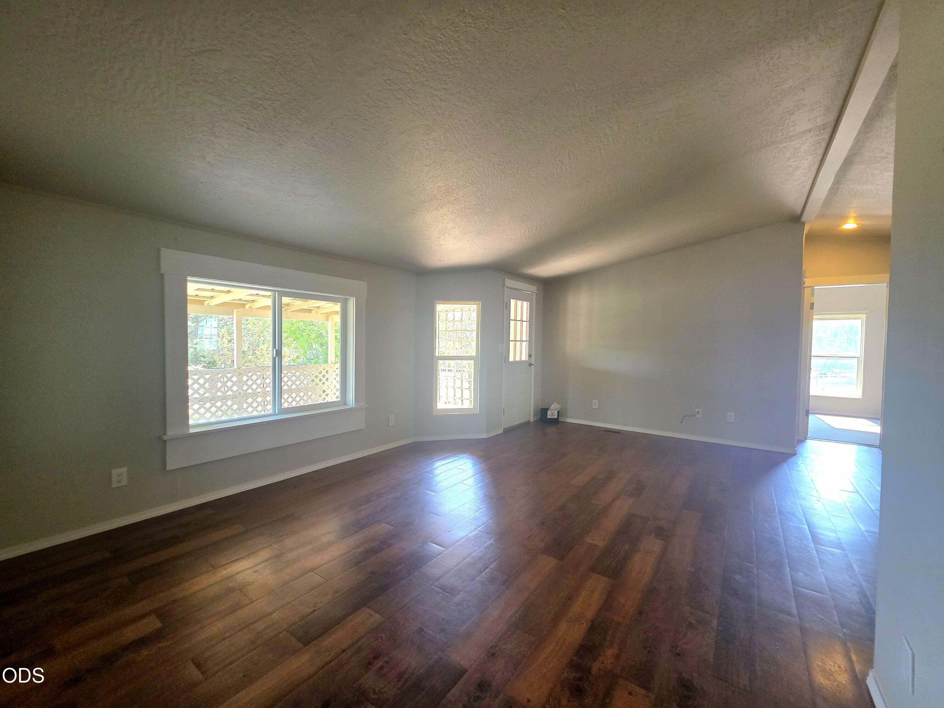 12916 SW Wheat Grass Road