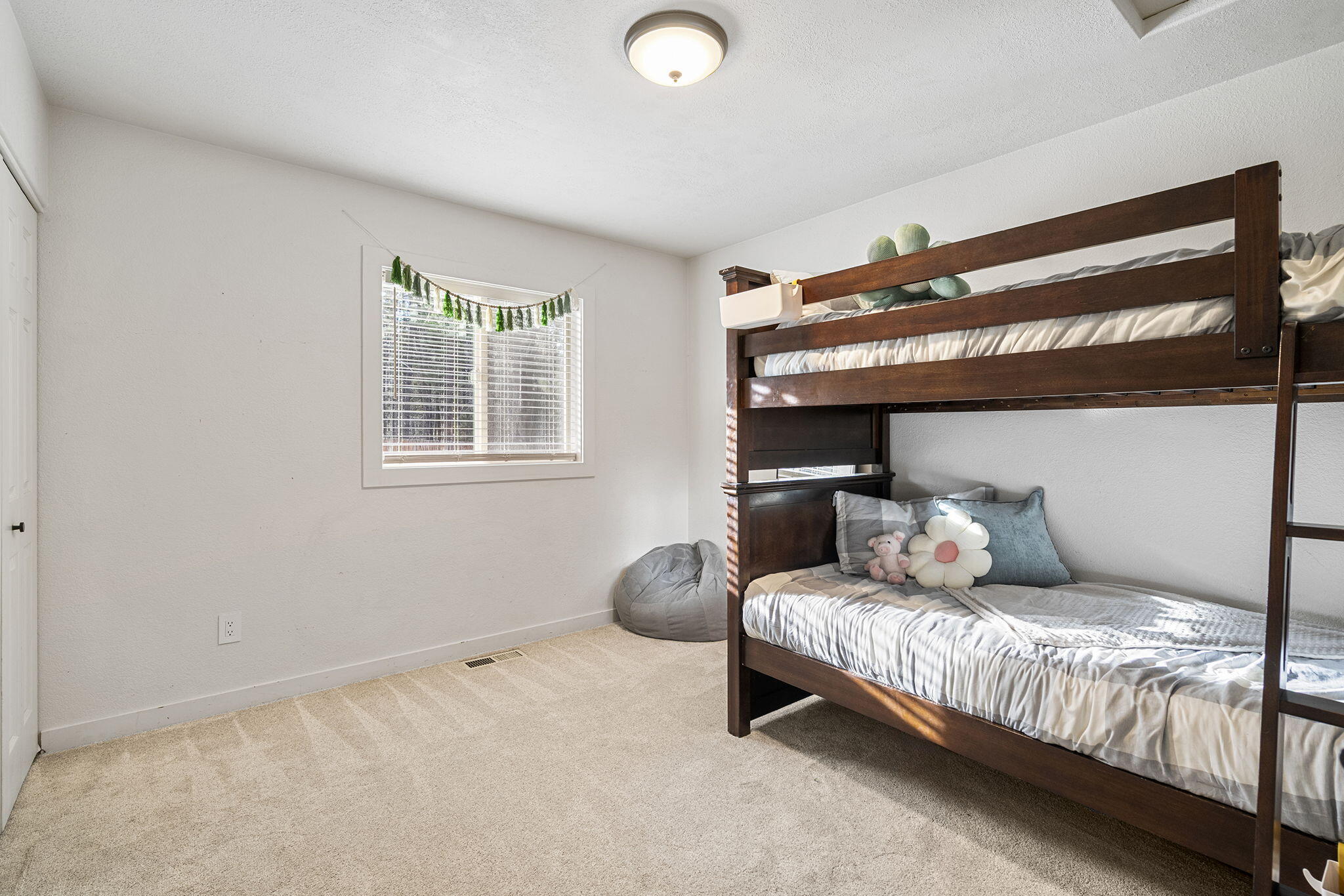 60059 Turquoise Road