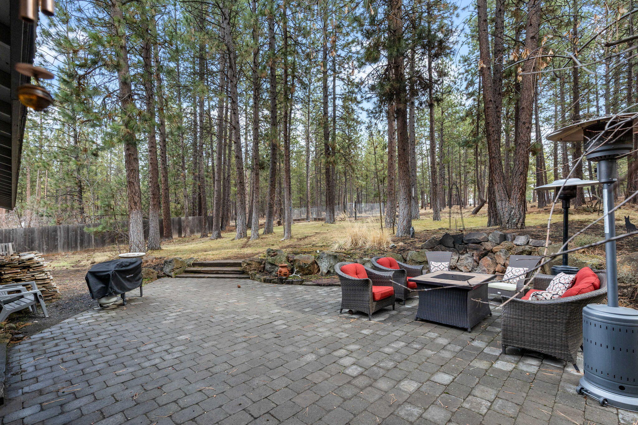 60140 Agate Road