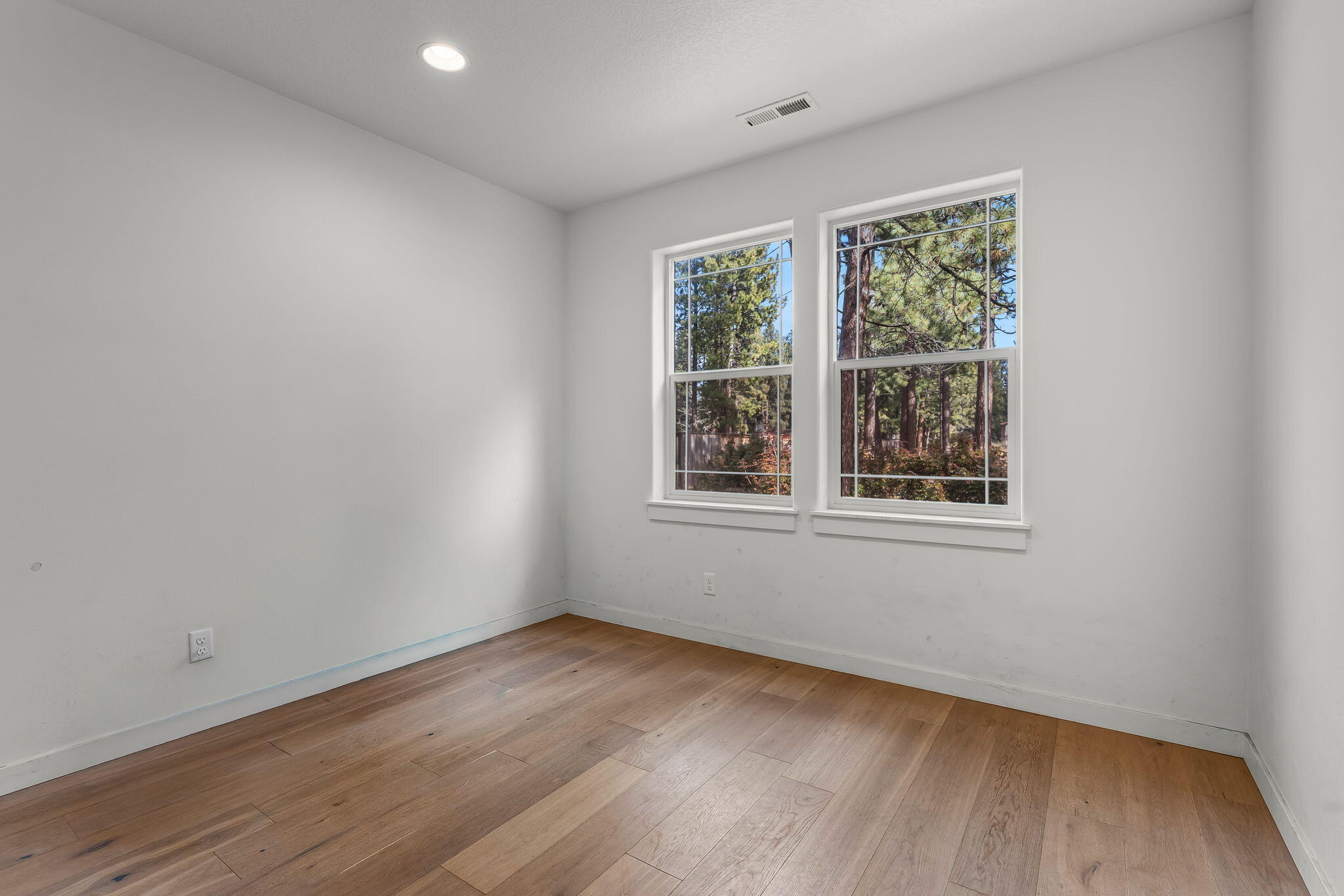 60055 Turquoise Road