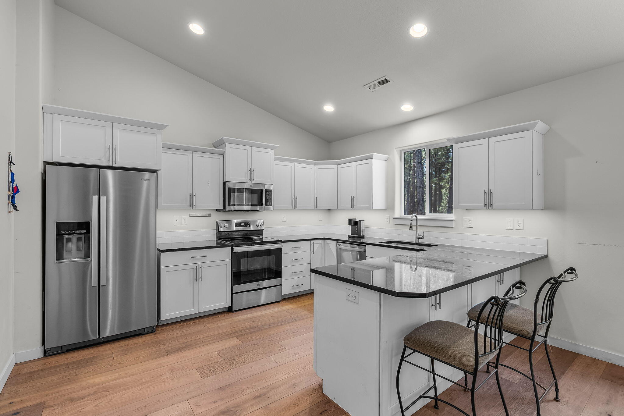 60055 Turquoise Road