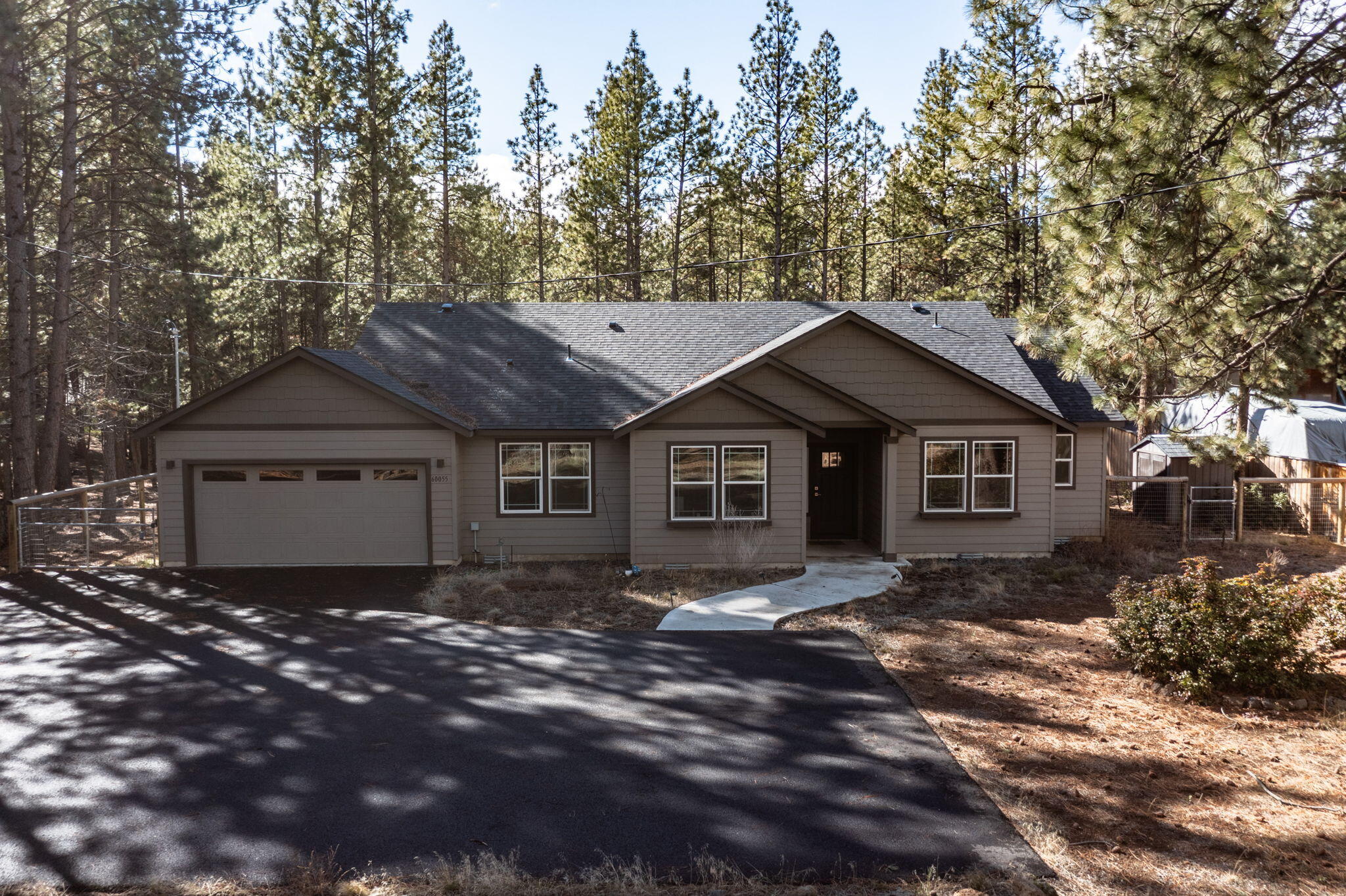 60055 Turquoise Road