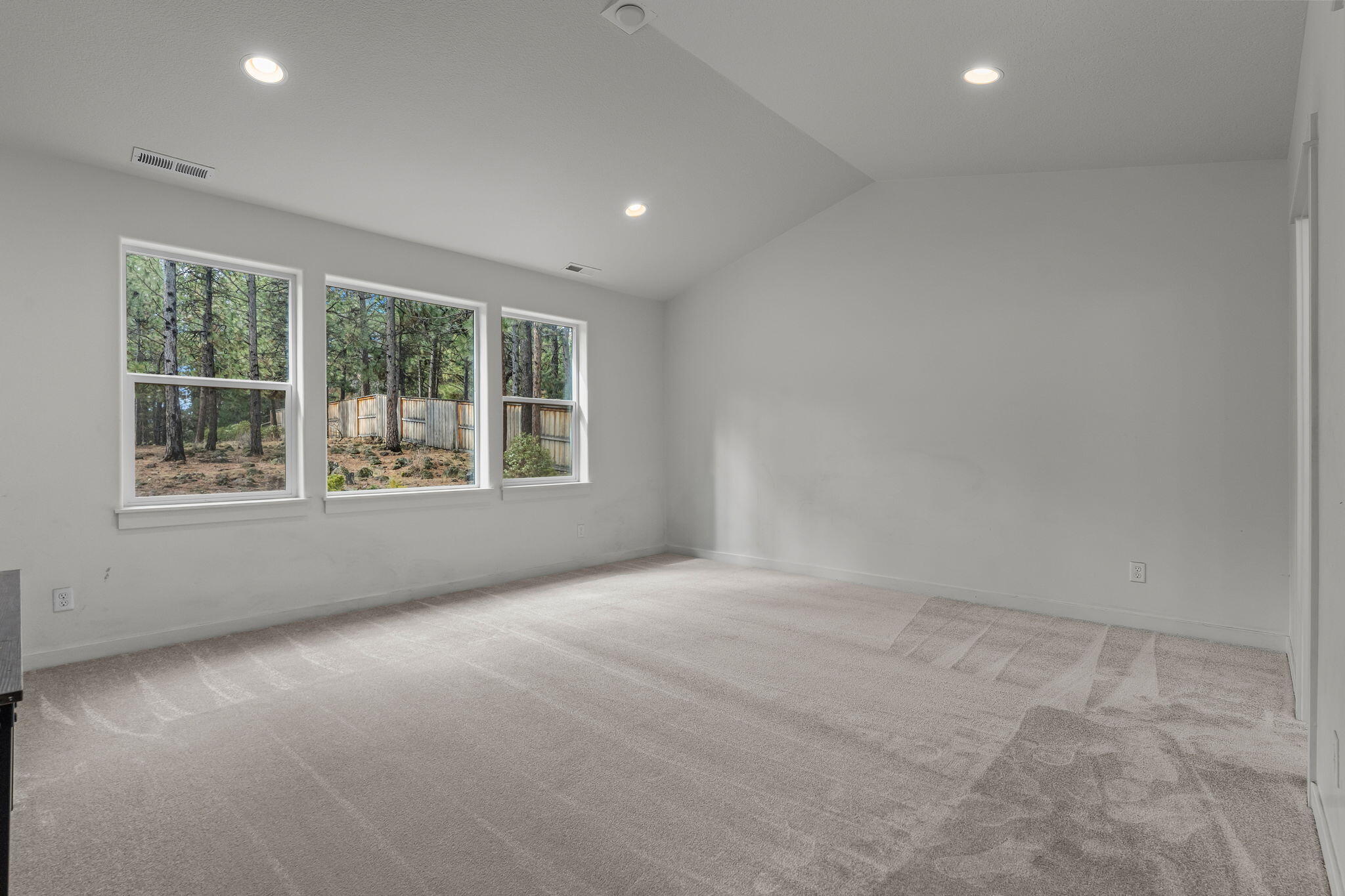 60055 Turquoise Road