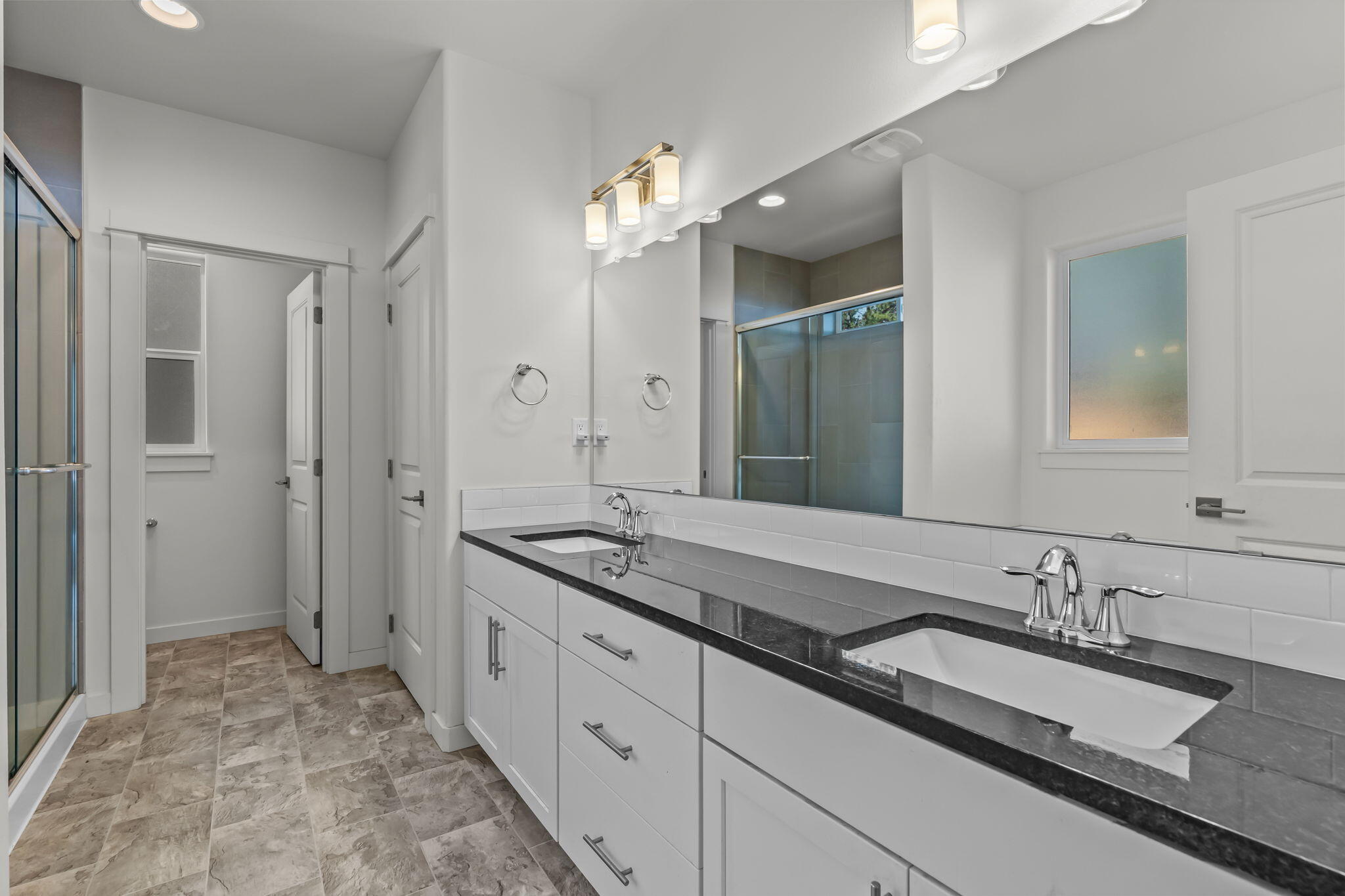 60055 Turquoise Road