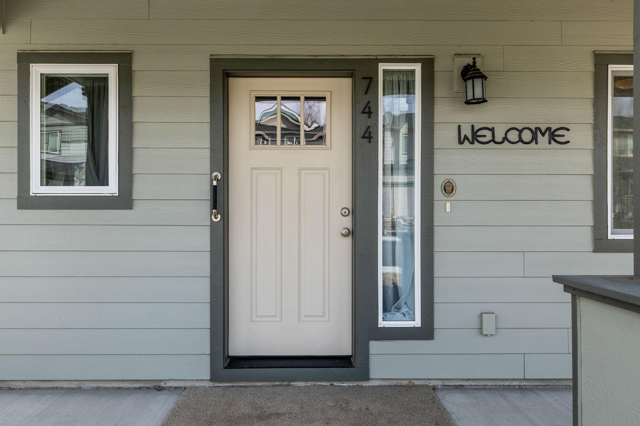 744 NE Brookstone Drive