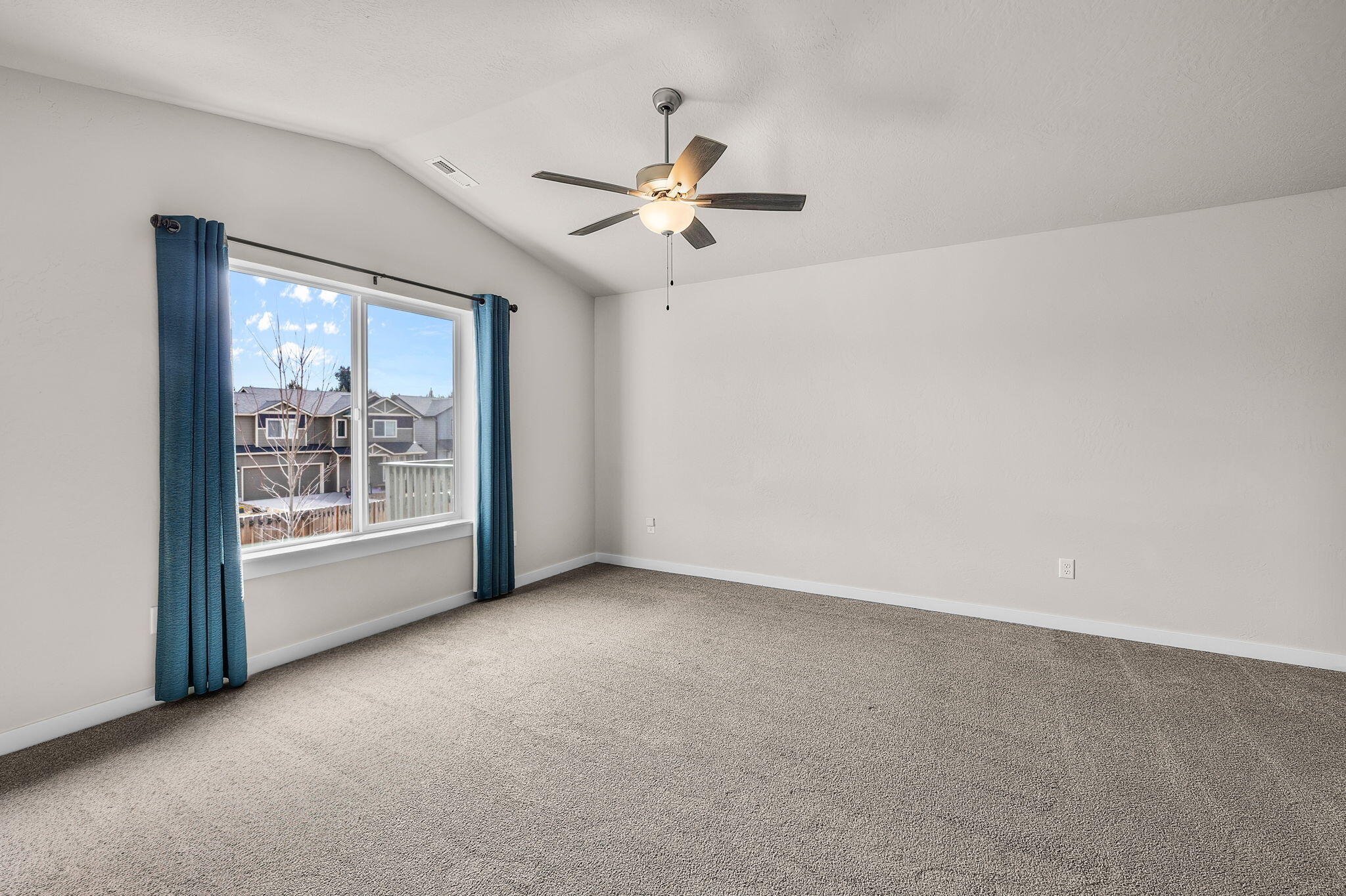 744 NE Brookstone Drive