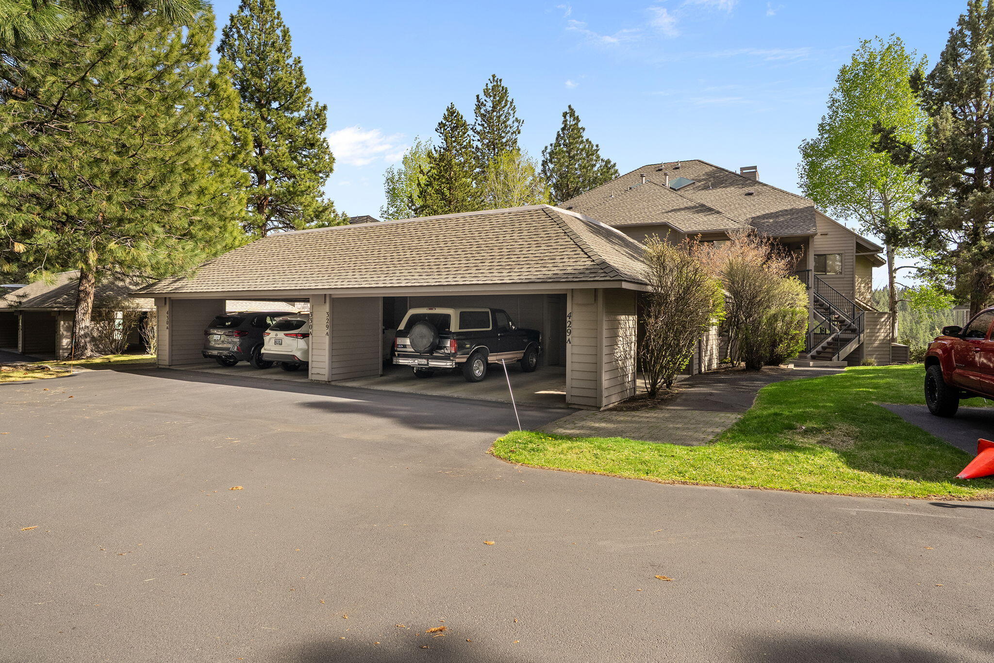 19717 SW Mount Bachelor Drive, 330 B