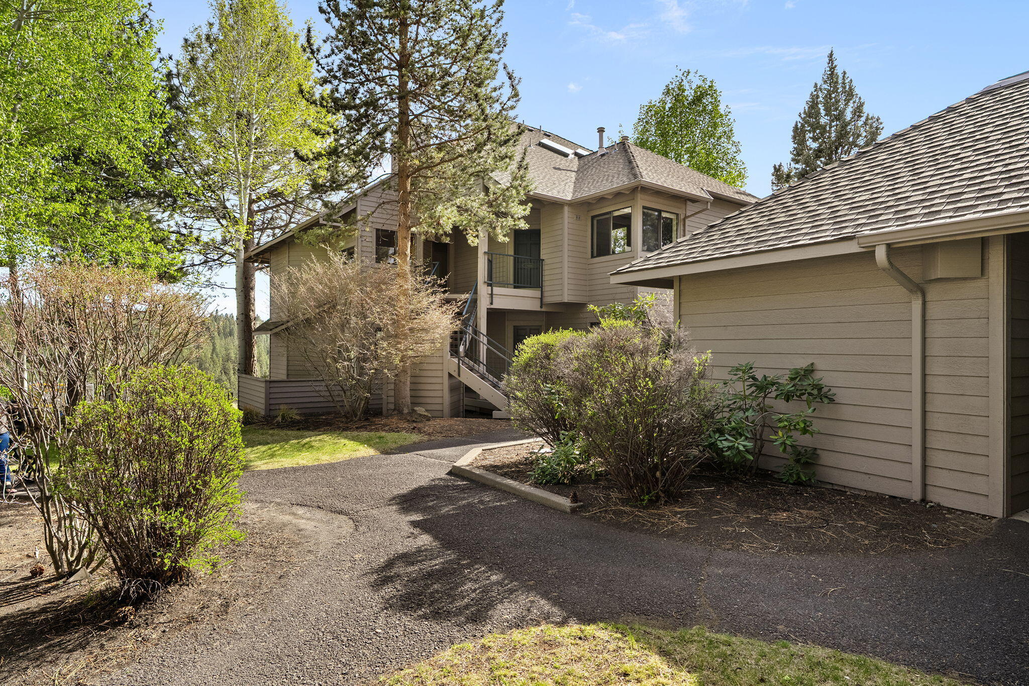 19717 SW Mount Bachelor Drive, 330 B