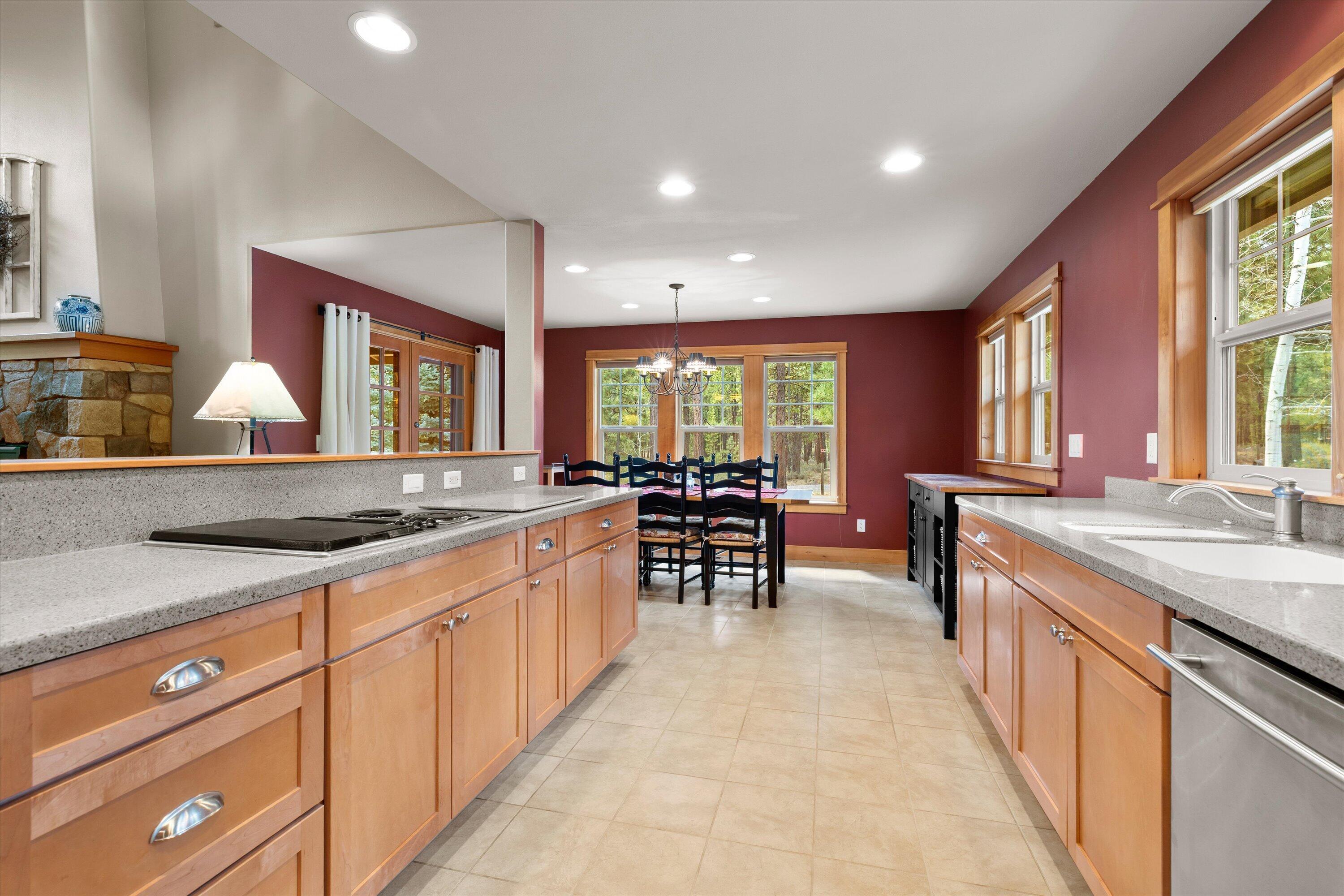 51601 Pine Loop Drive, na