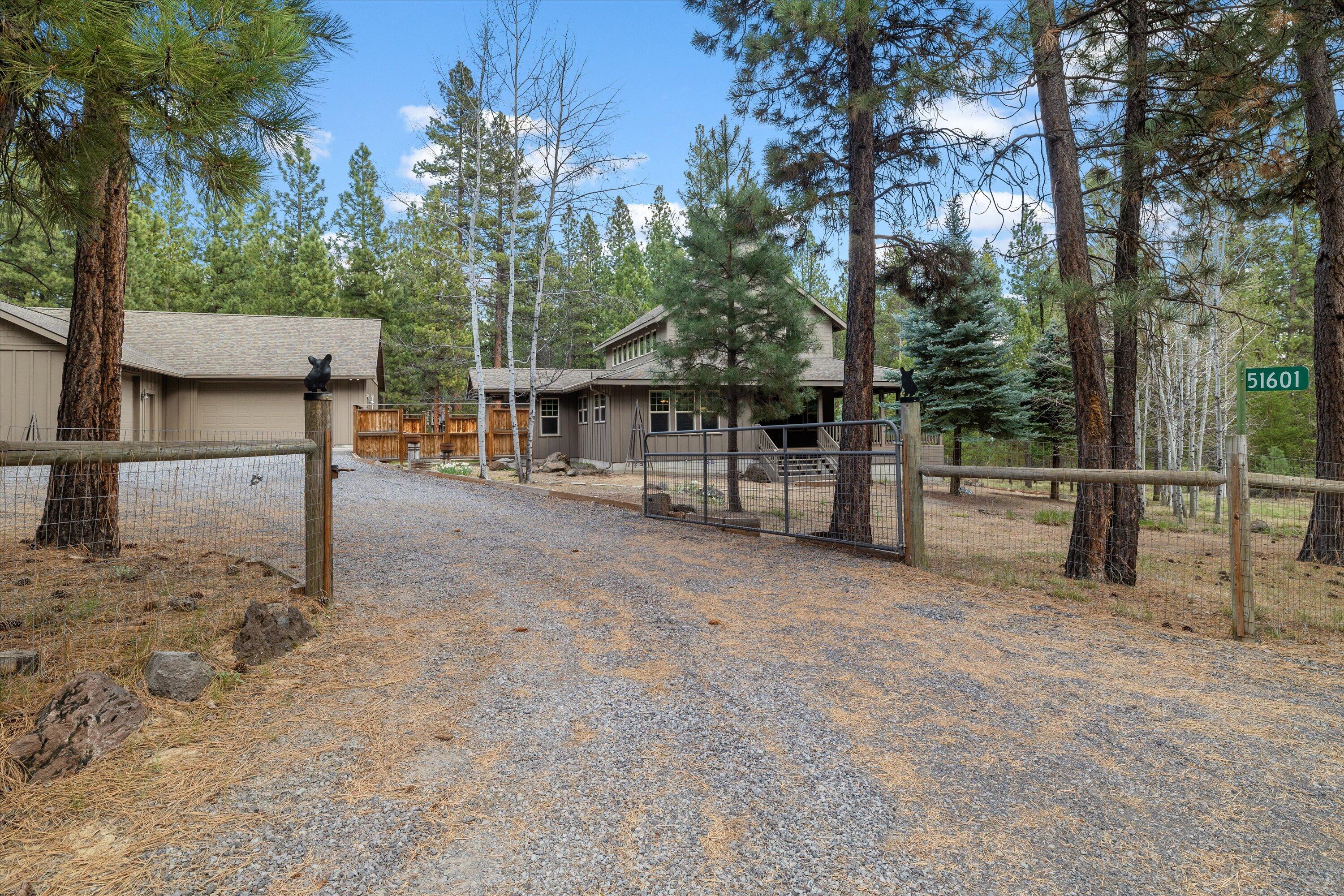 51601 Pine Loop Drive, na