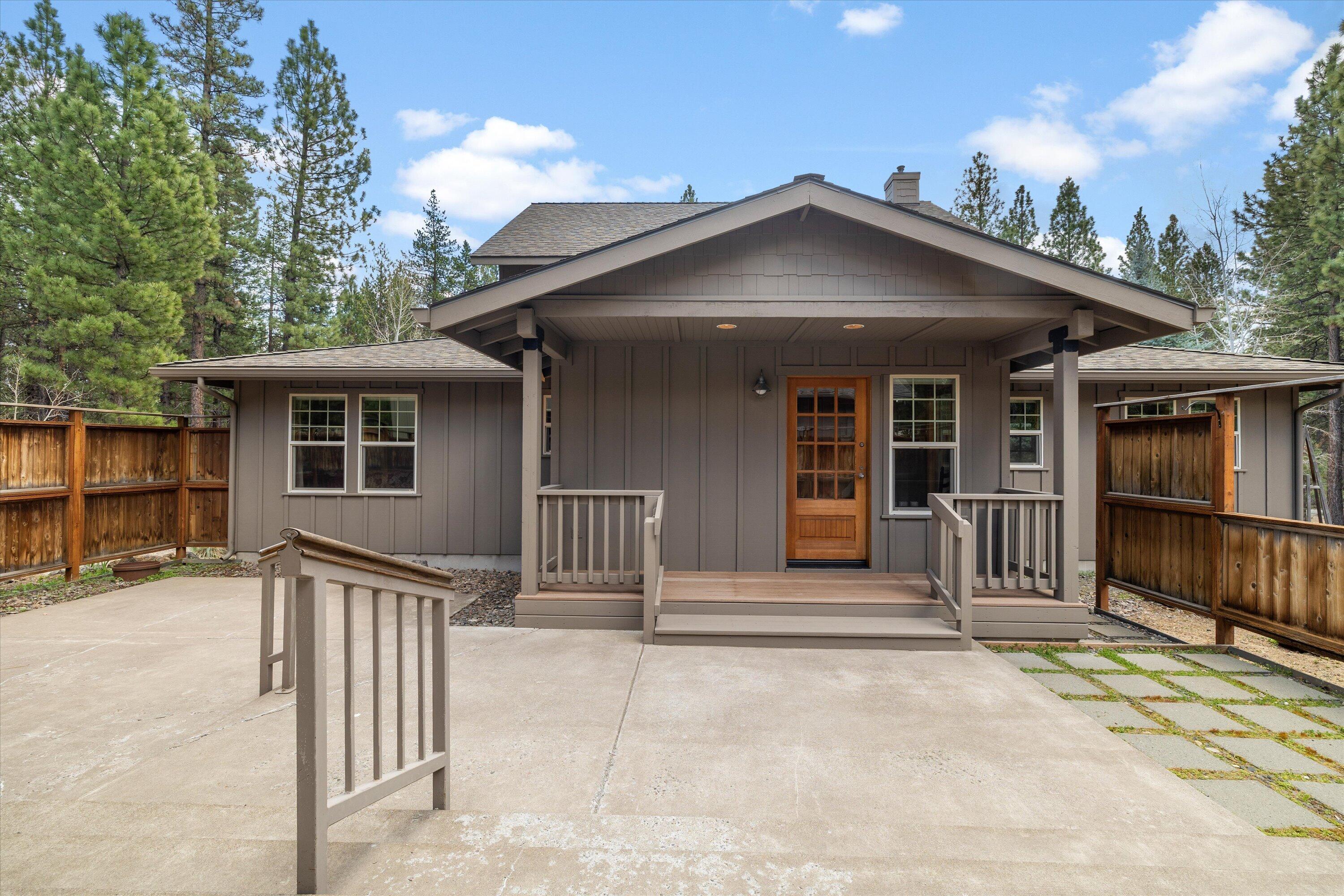 51601 Pine Loop Drive, na