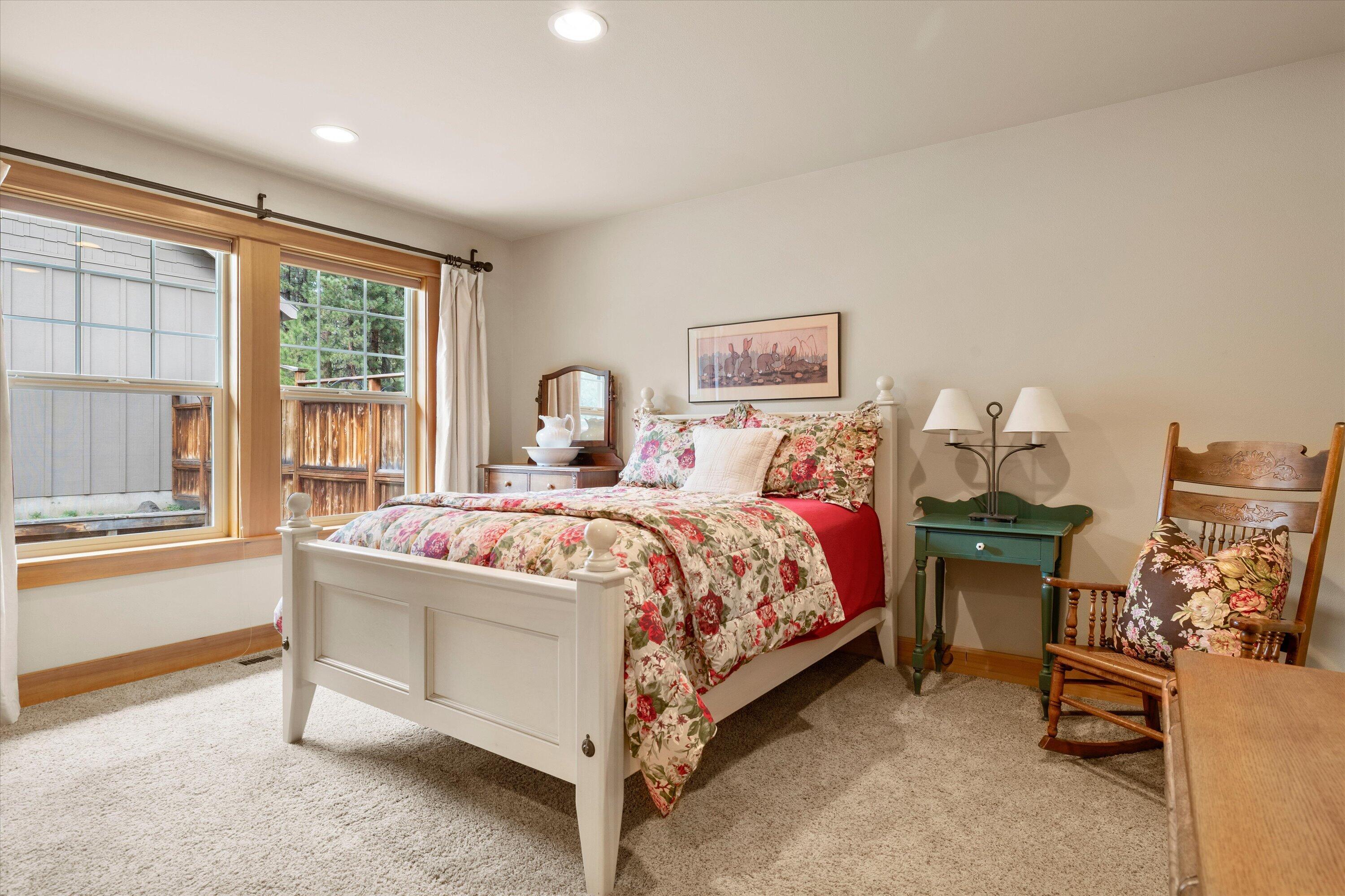 51601 Pine Loop Drive, na