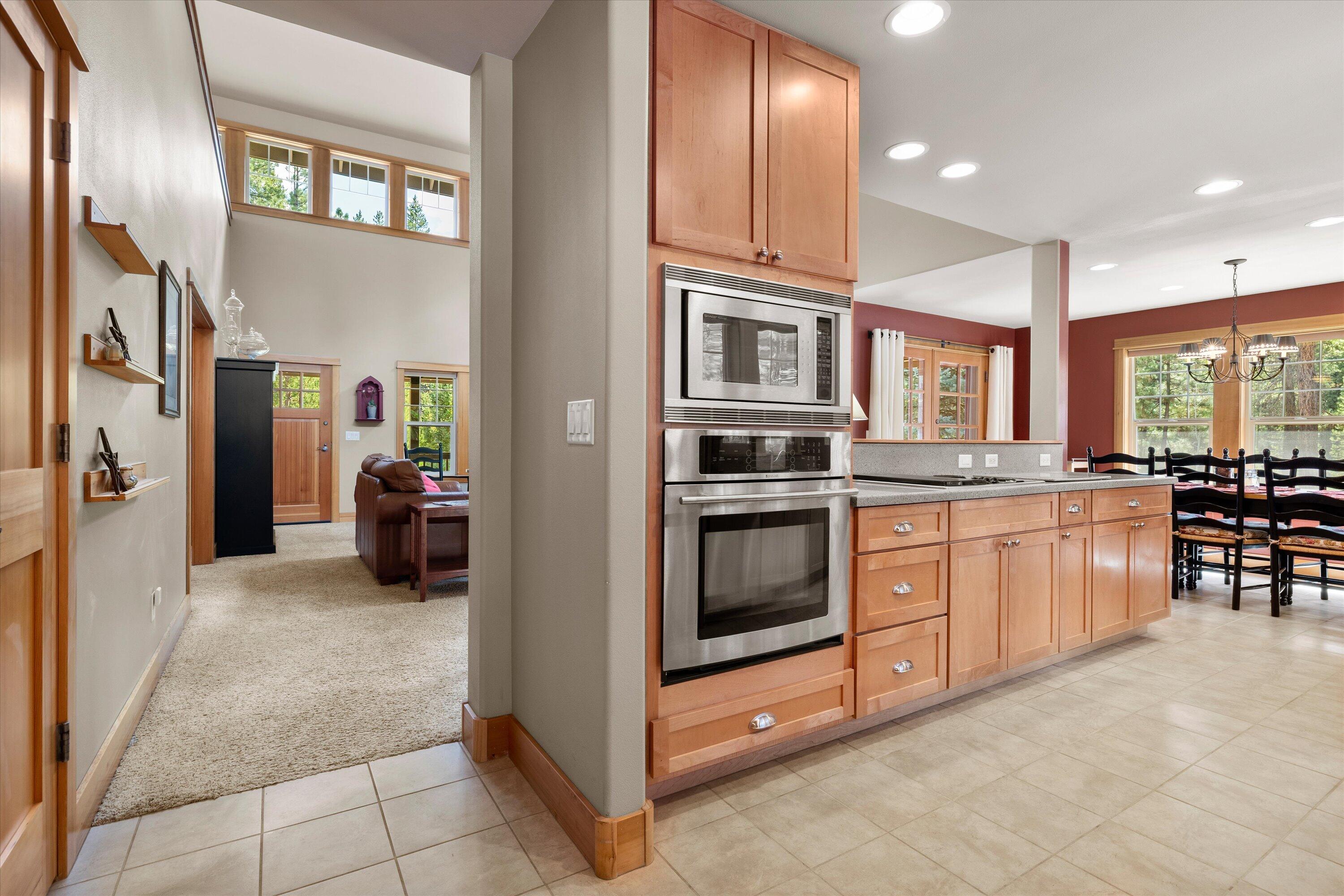 51601 Pine Loop Drive, na