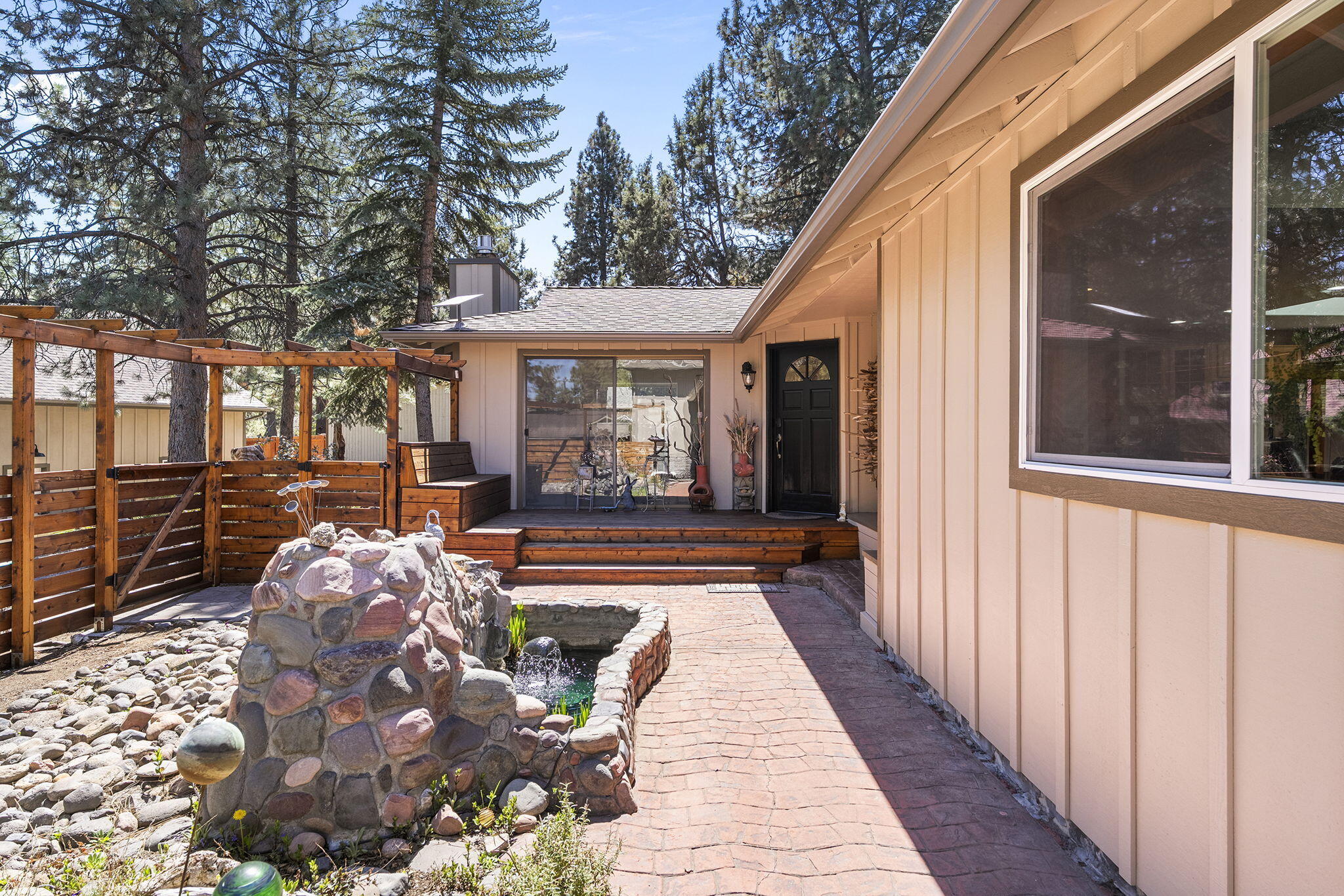 61181 Hitching Post Lane