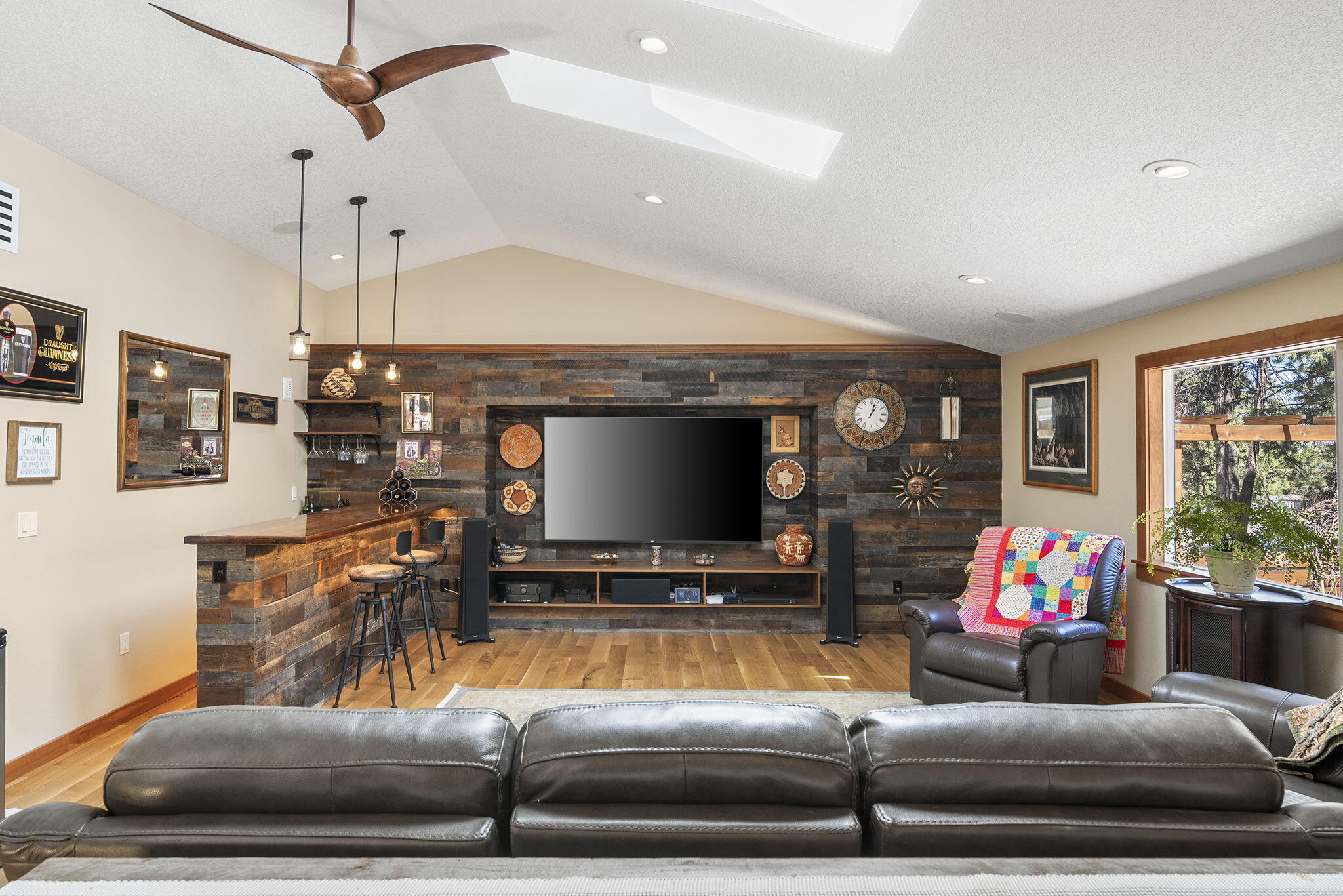 61181 Hitching Post Lane