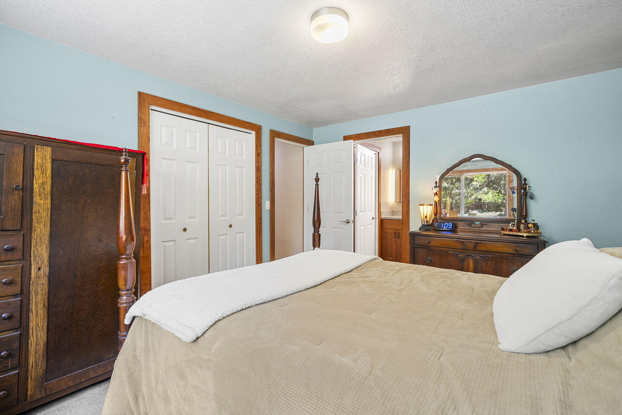 61181 Hitching Post Lane