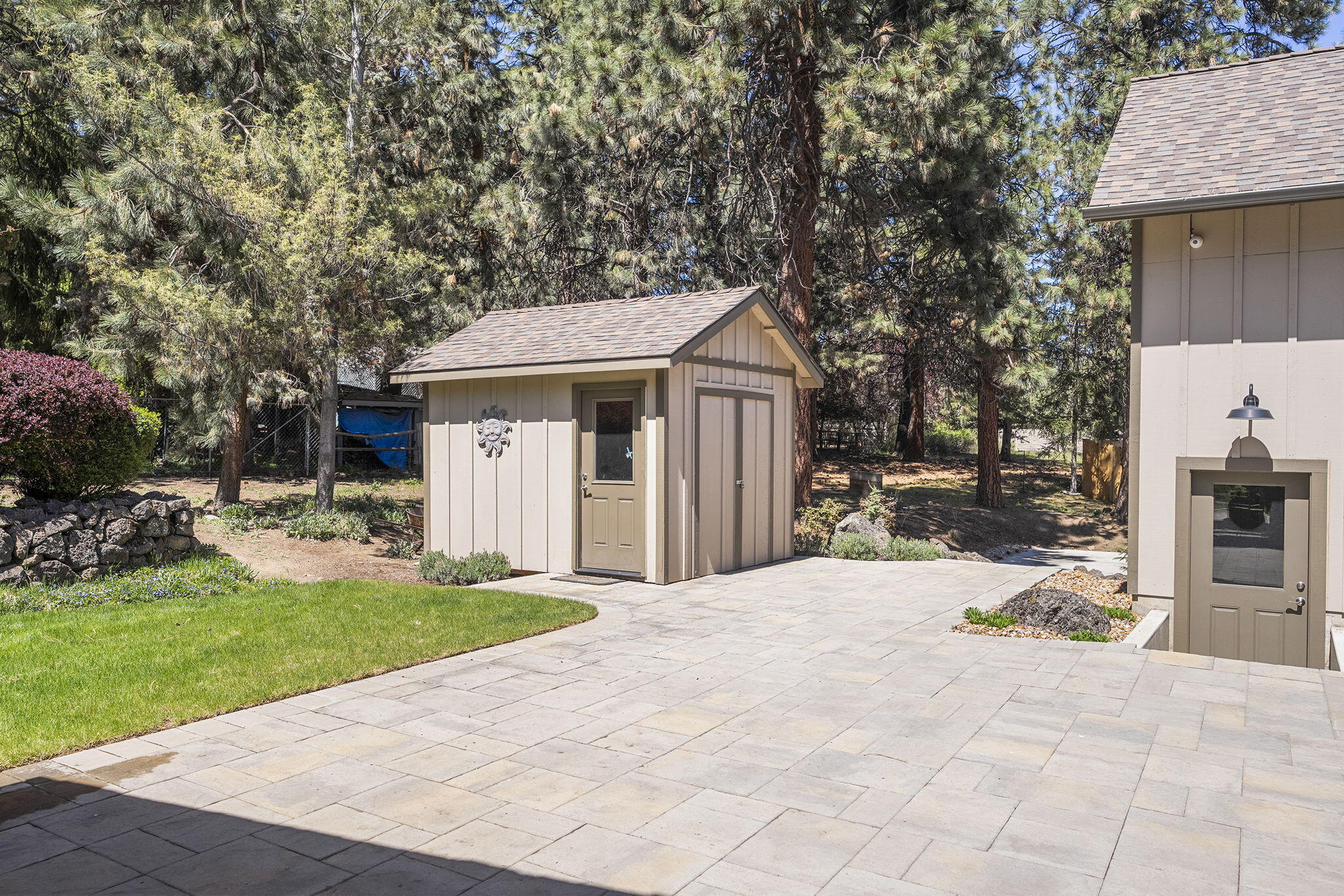 61181 Hitching Post Lane
