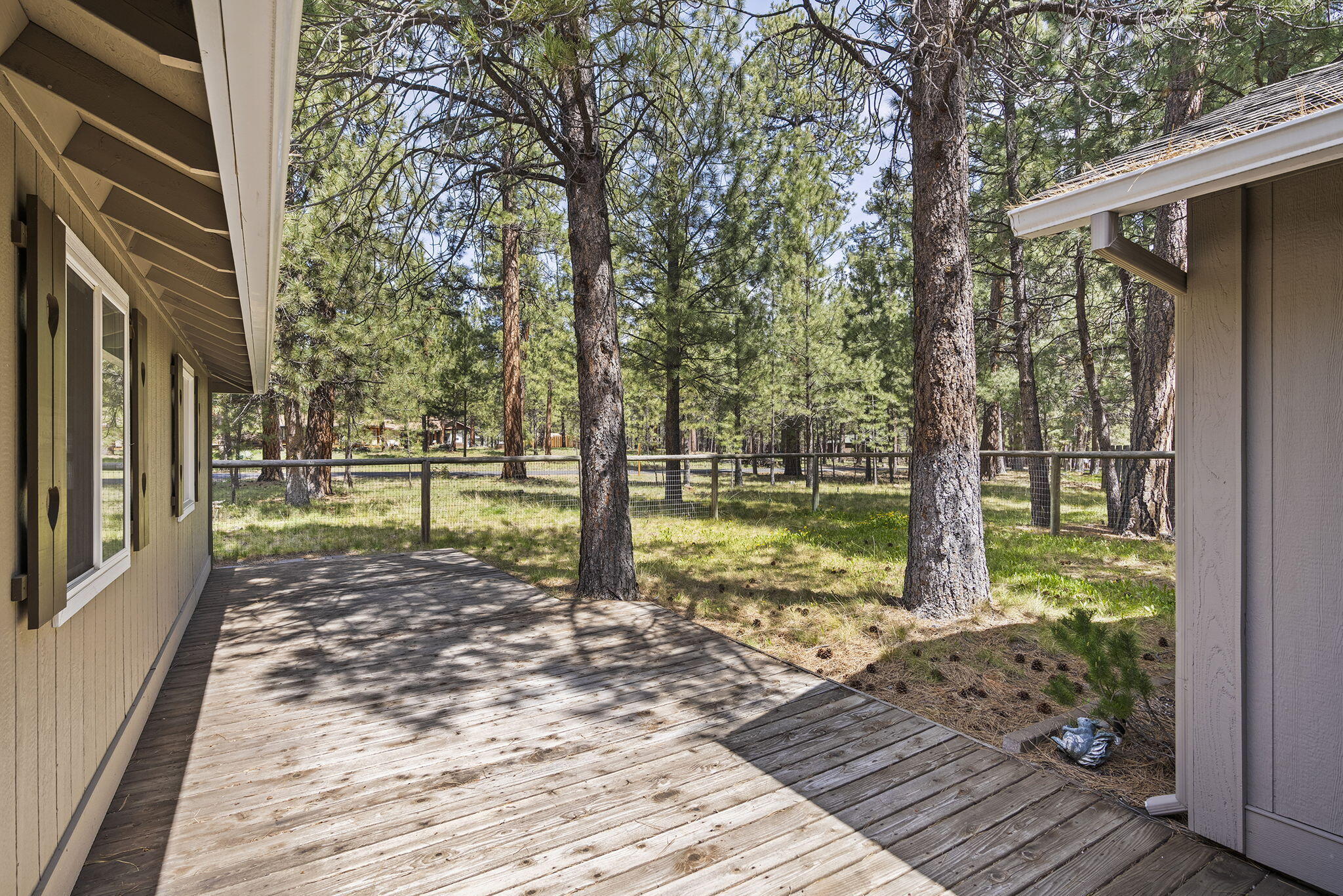 14485 Mountain View Loop
