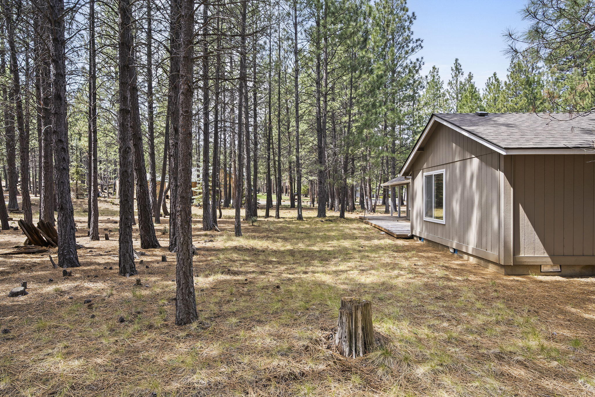 14485 Mountain View Loop