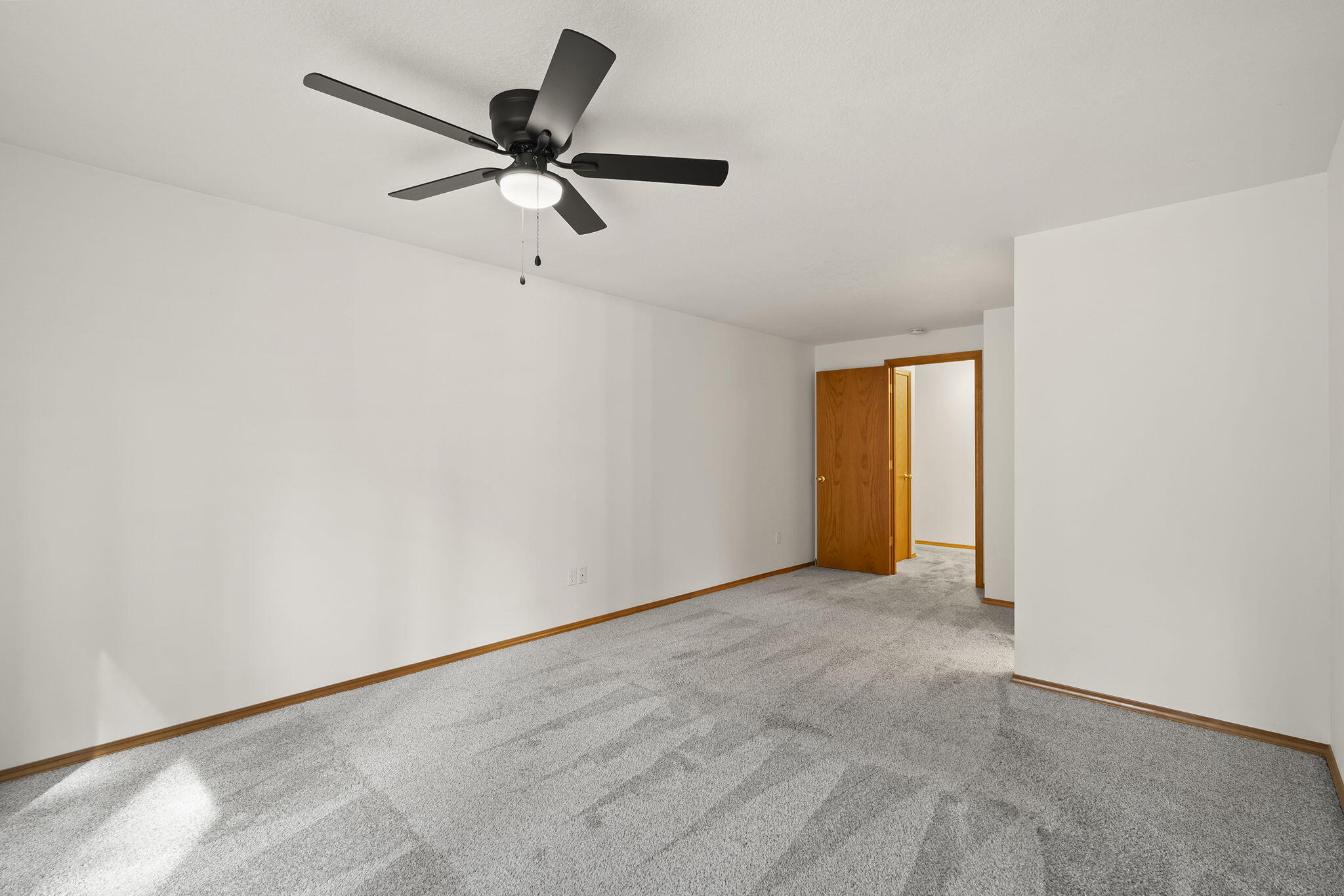 14485 Mountain View Loop