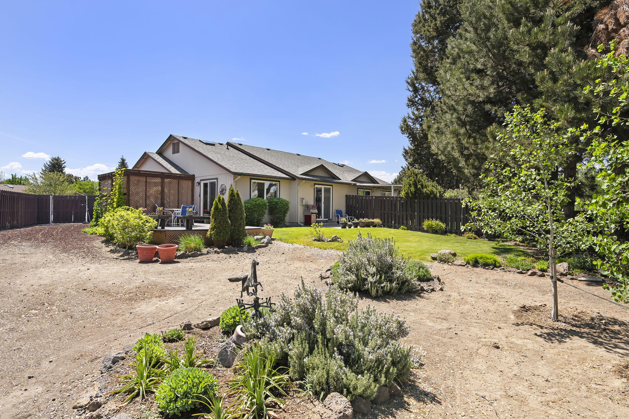 3601 SW Bobby Jones Court