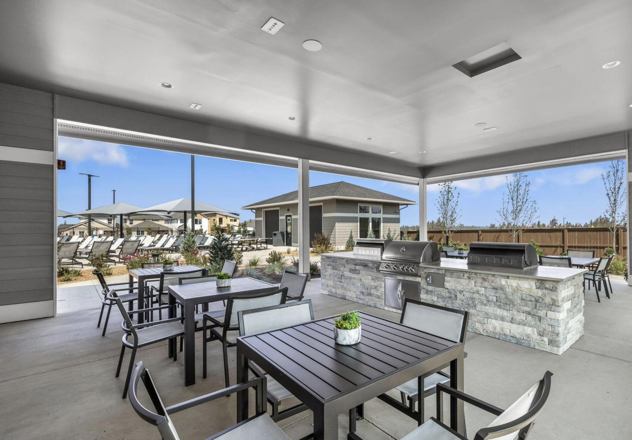 3010 NE Nipper Drive