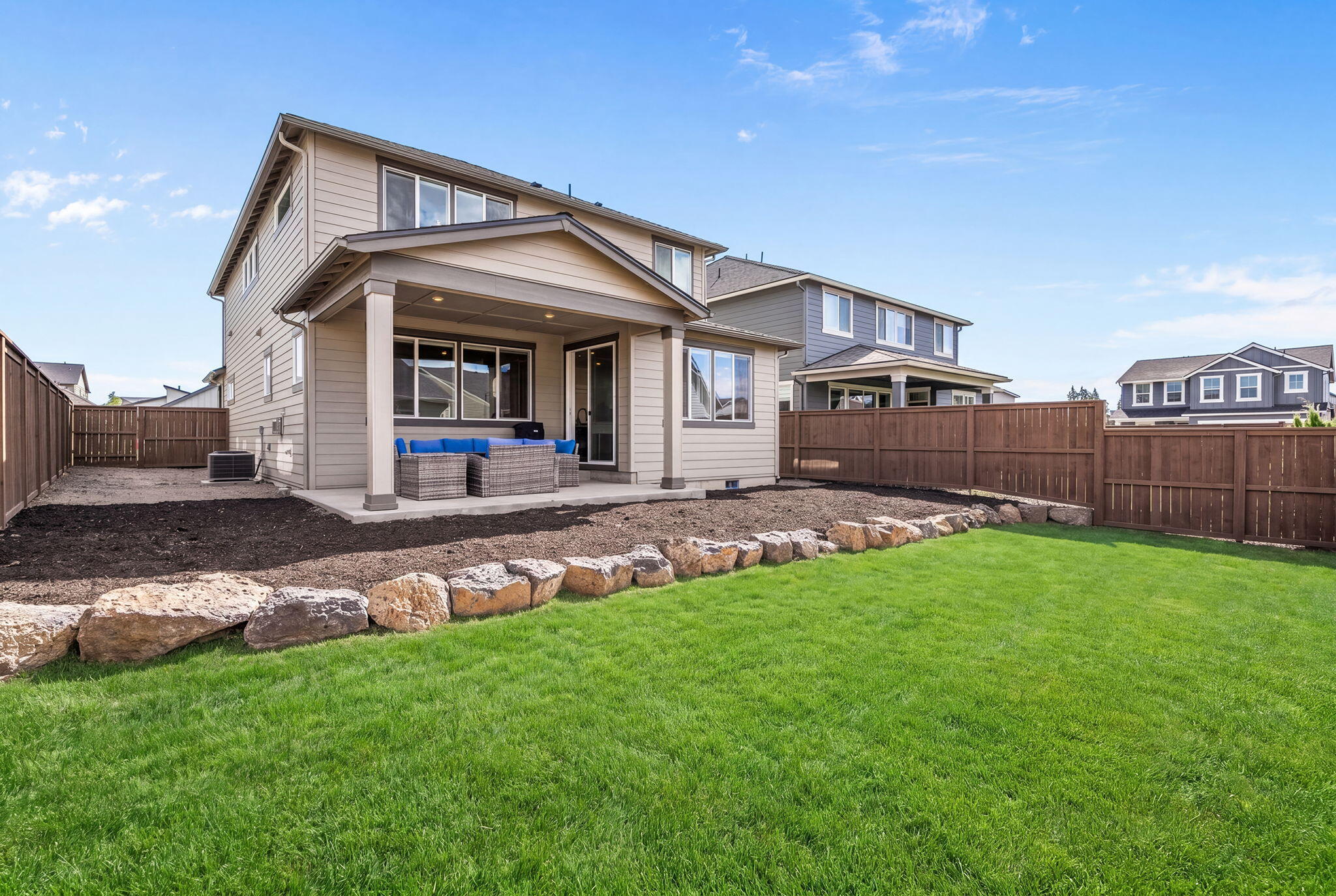 3010 NE Nipper Drive