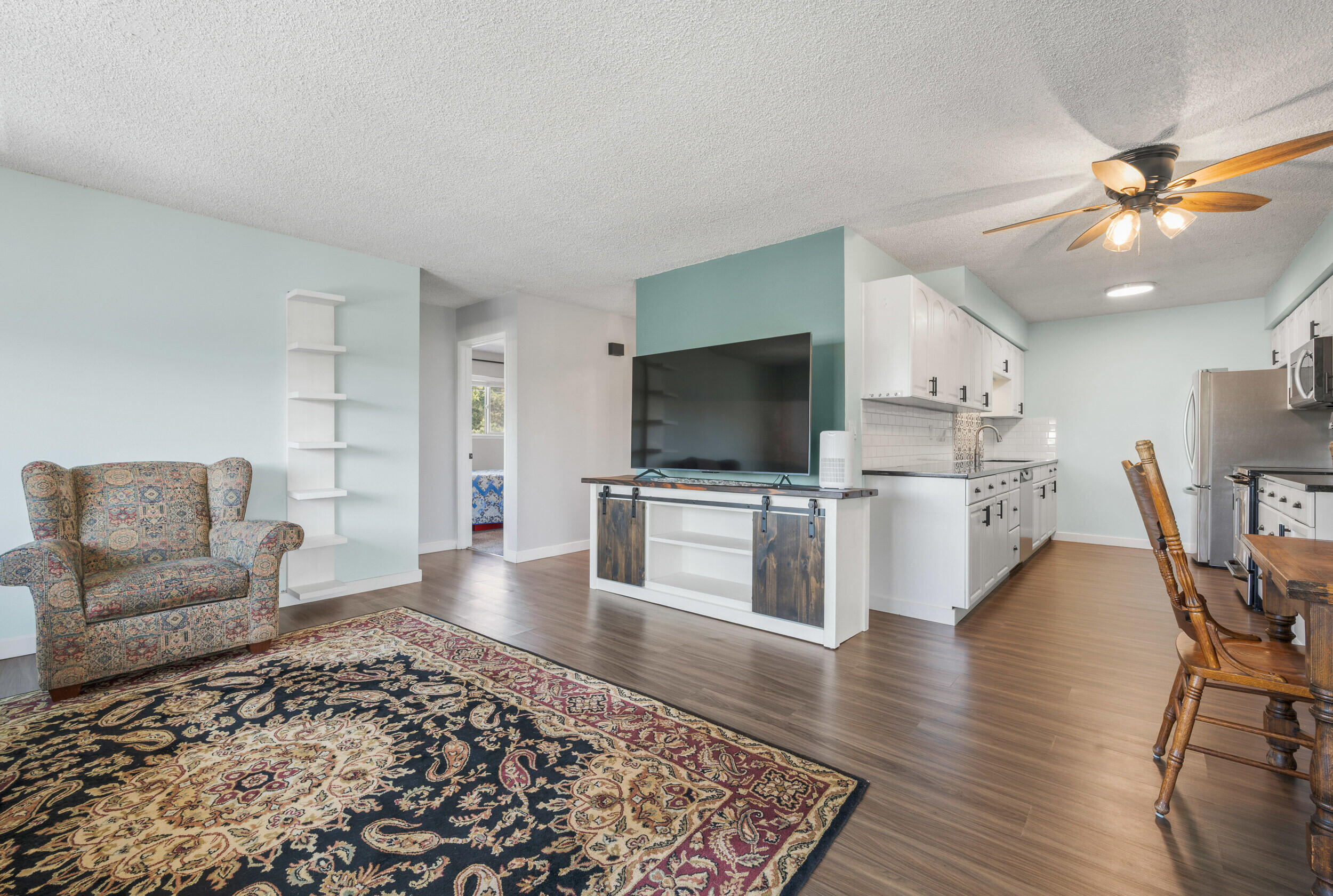 2727 Gateway Street, APT 18