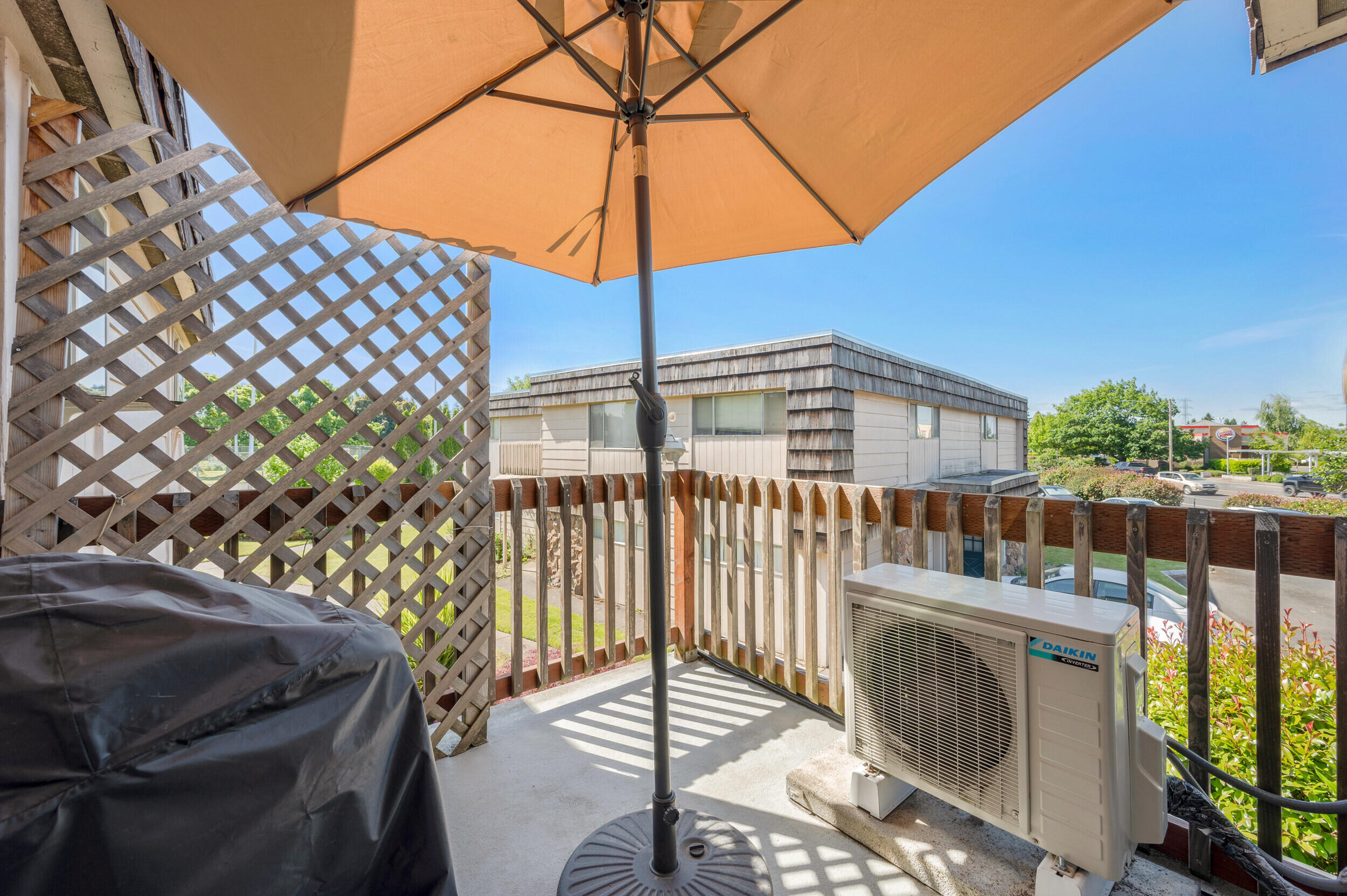 2727 Gateway Street, APT 18