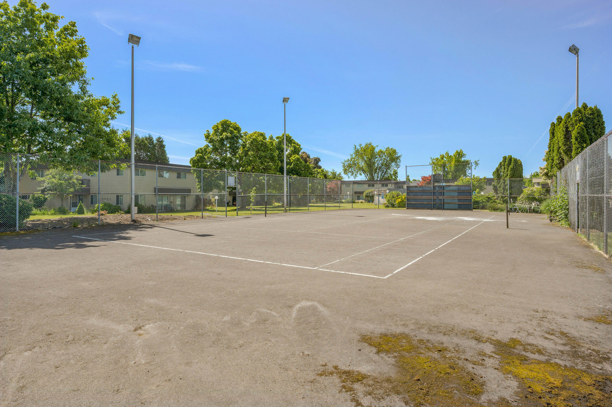 2727 Gateway Street, APT 18