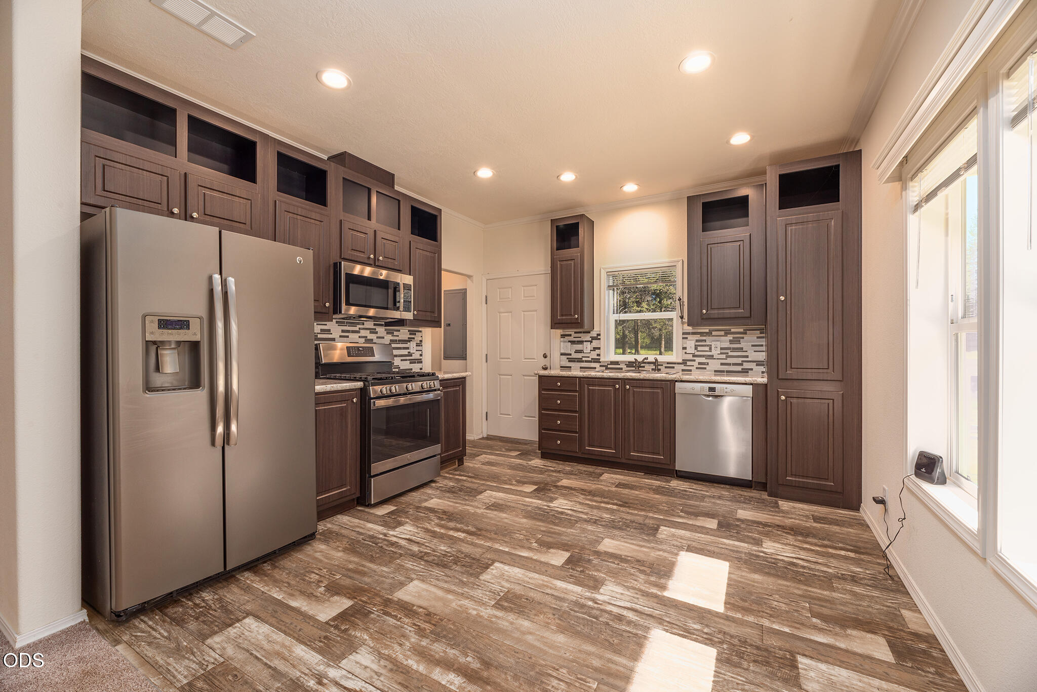 52745 Rainbow Drive