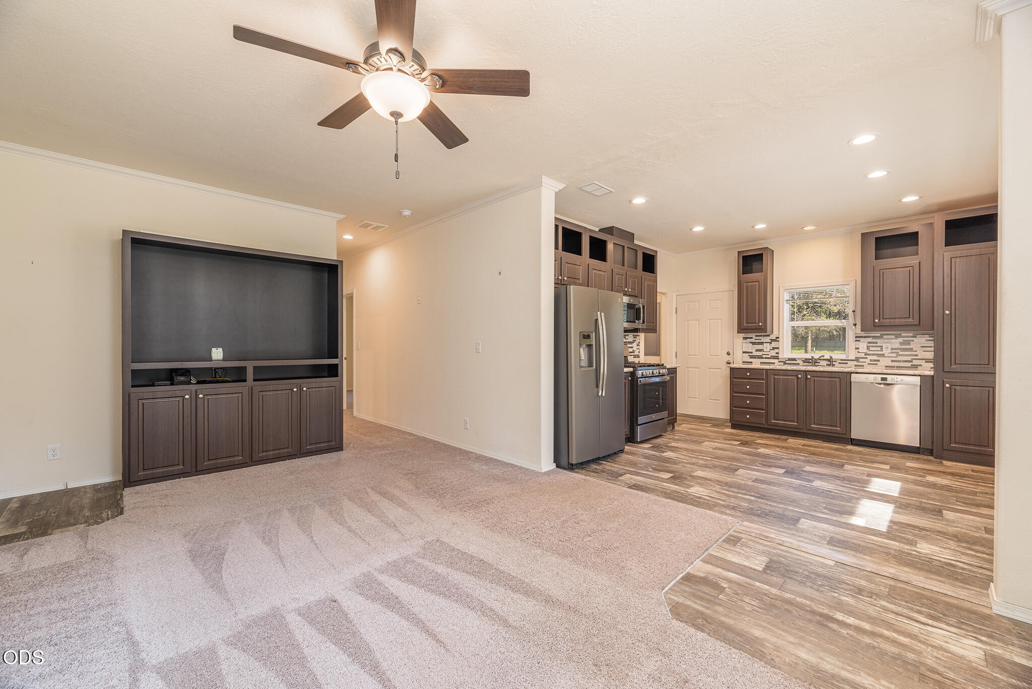 52745 Rainbow Drive