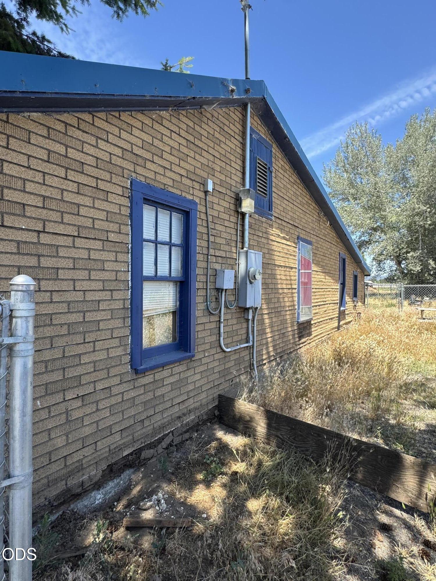 2563 NW O Neil Highway