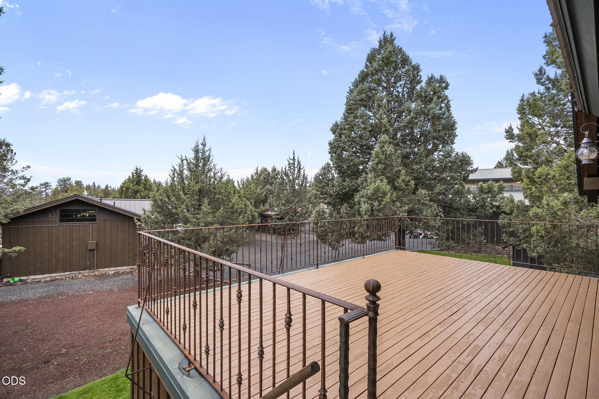 18495 Crawford Trail