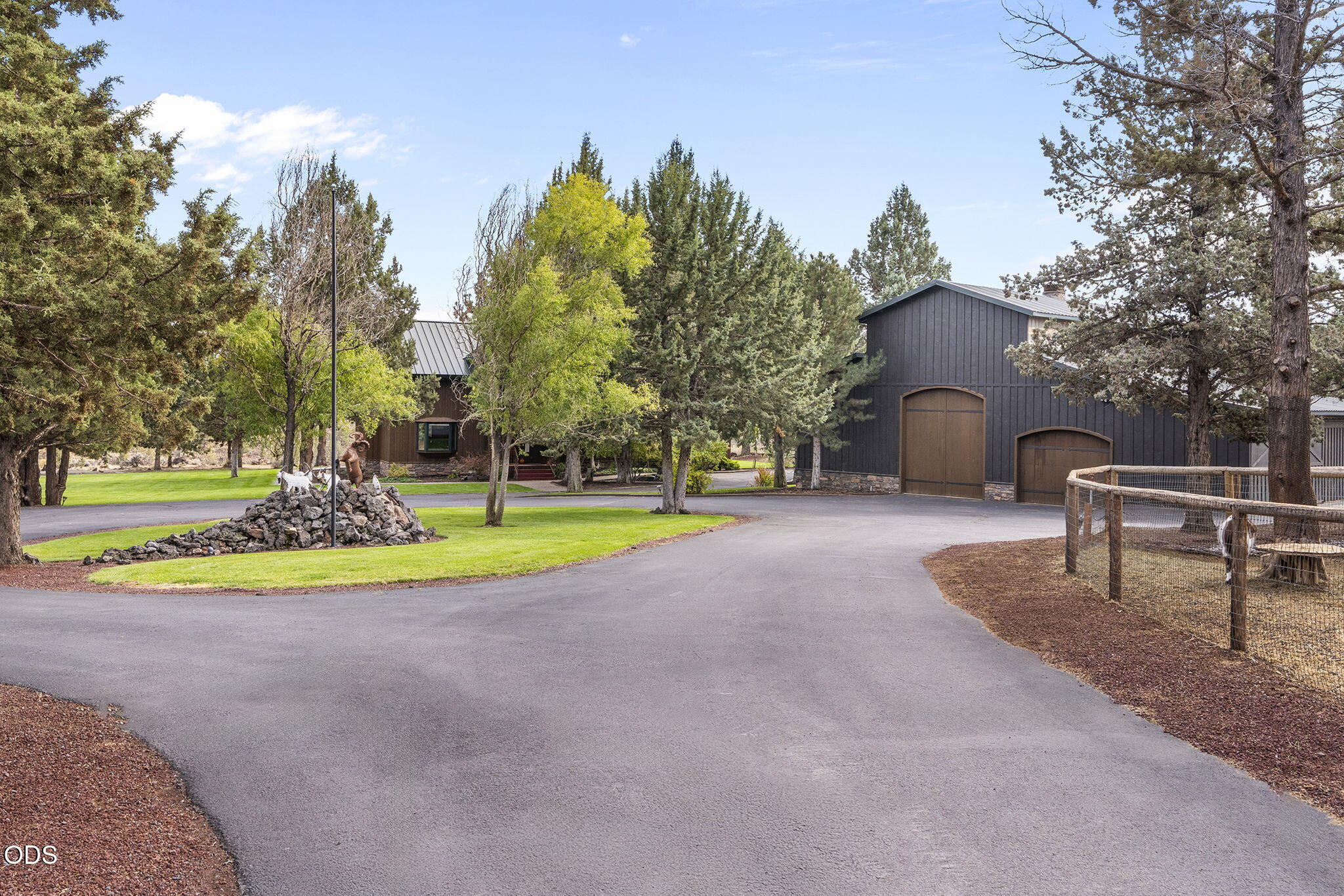 18495 Crawford Trail