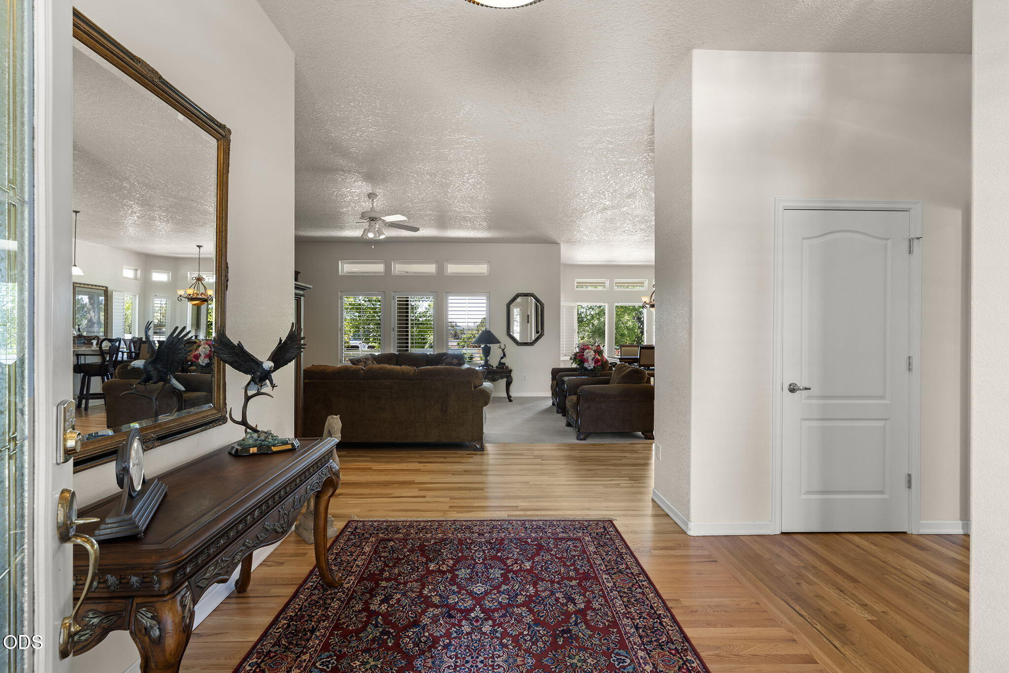 3091 NW West Hills Loop