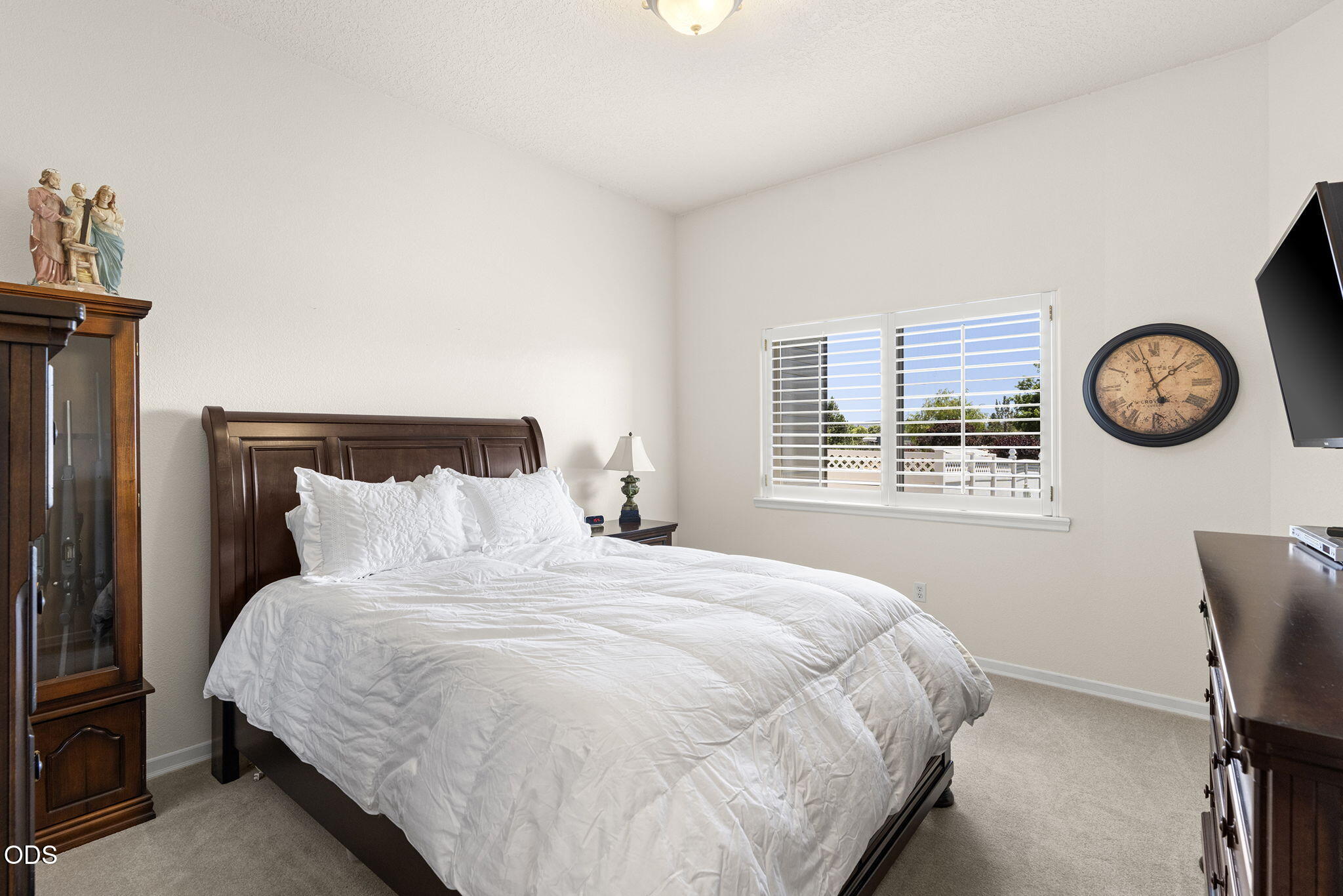 3091 NW West Hills Loop