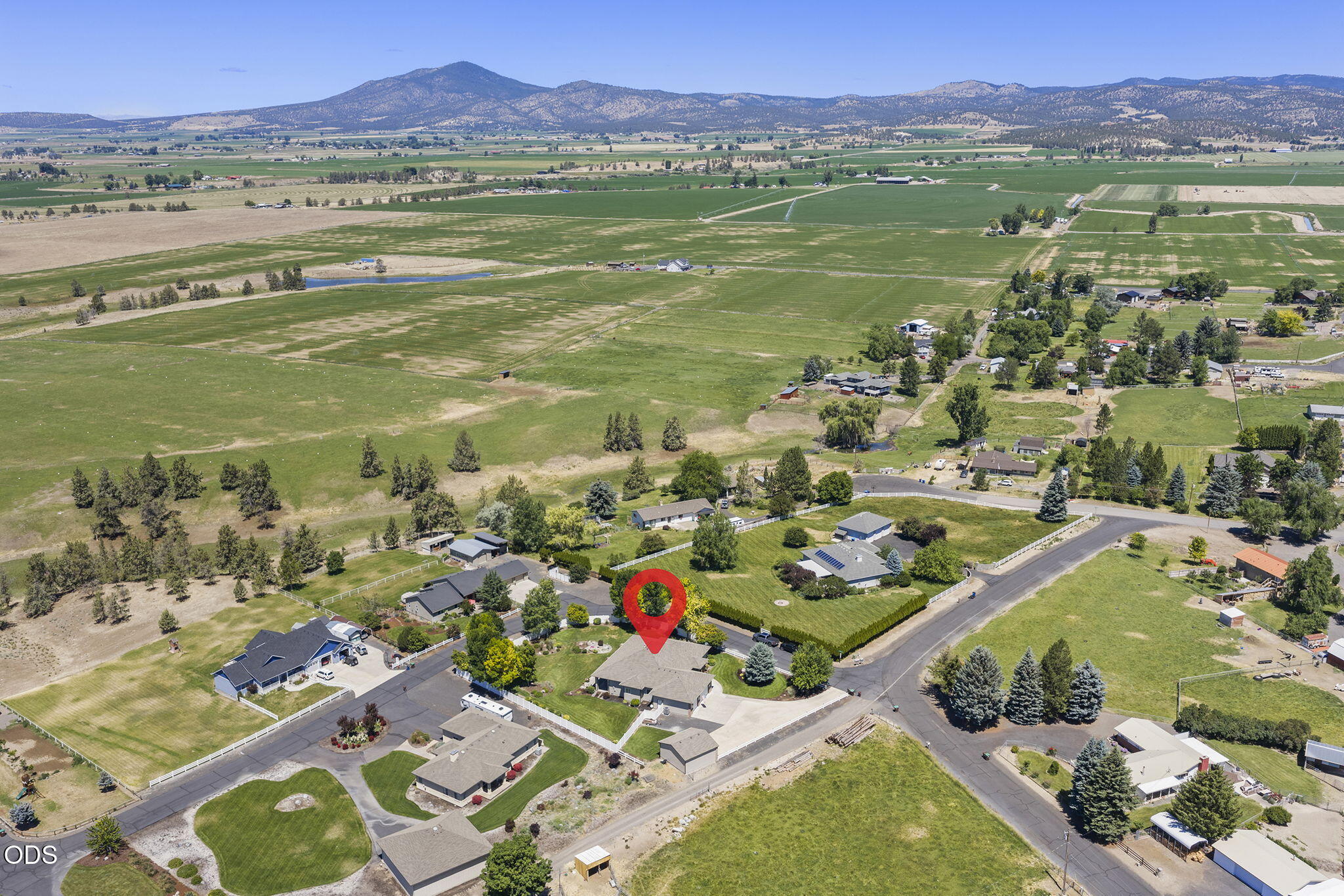 3091 NW West Hills Loop