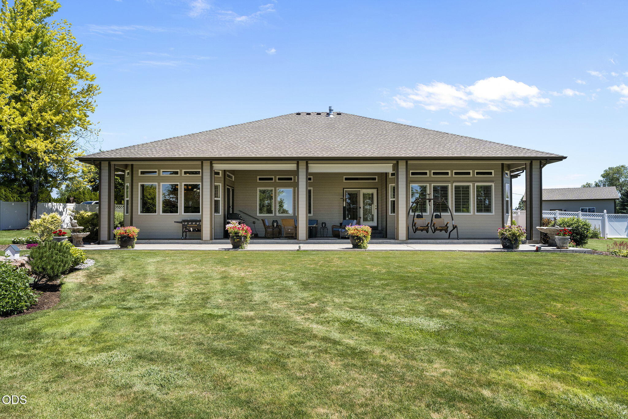 3091 NW West Hills Loop