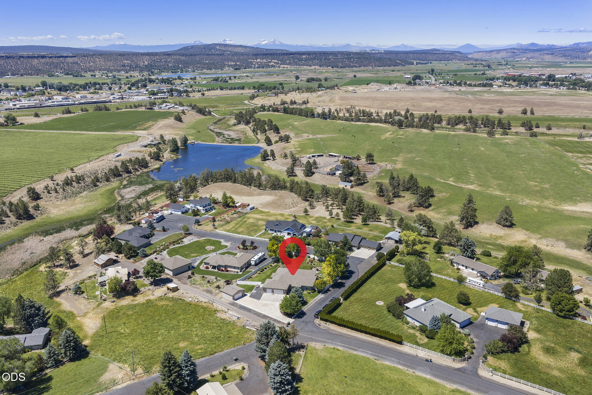 3091 NW West Hills Loop
