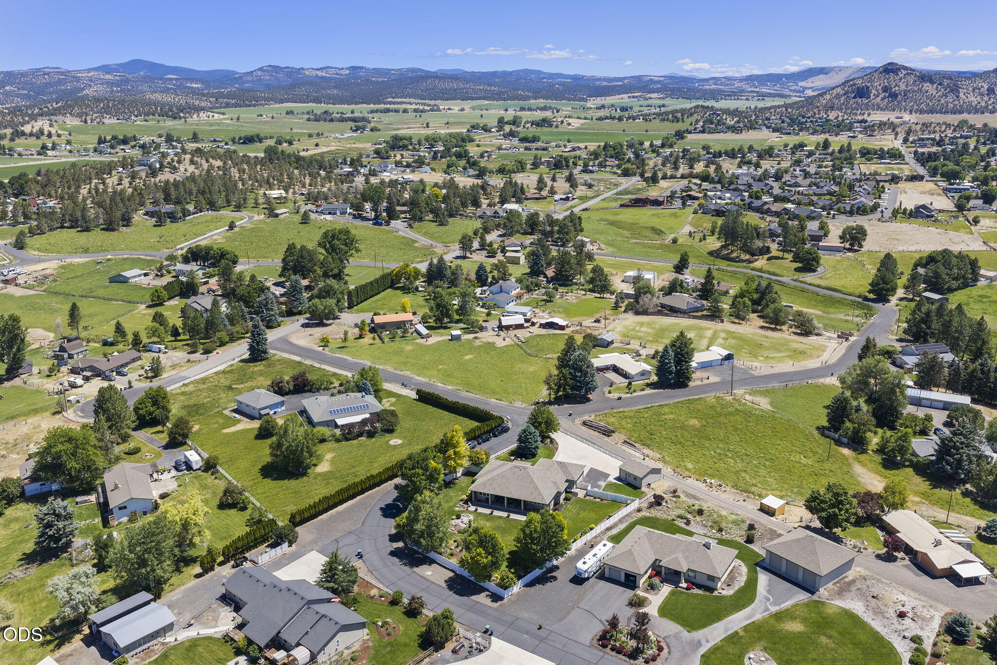3091 NW West Hills Loop
